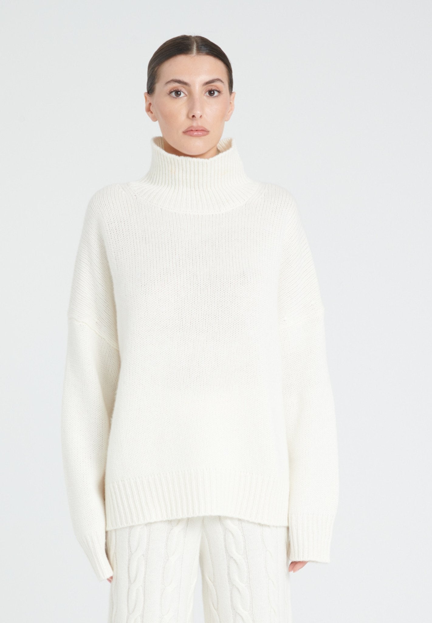 10 - thread cashmere stand - up collar sweater ecru white - Tuesday Morning - Sweaters & Hoodies