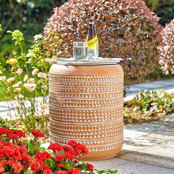 18.5''H MGO Textured Outdoor Side Table - Tuesday Morning - Outdoor Tables