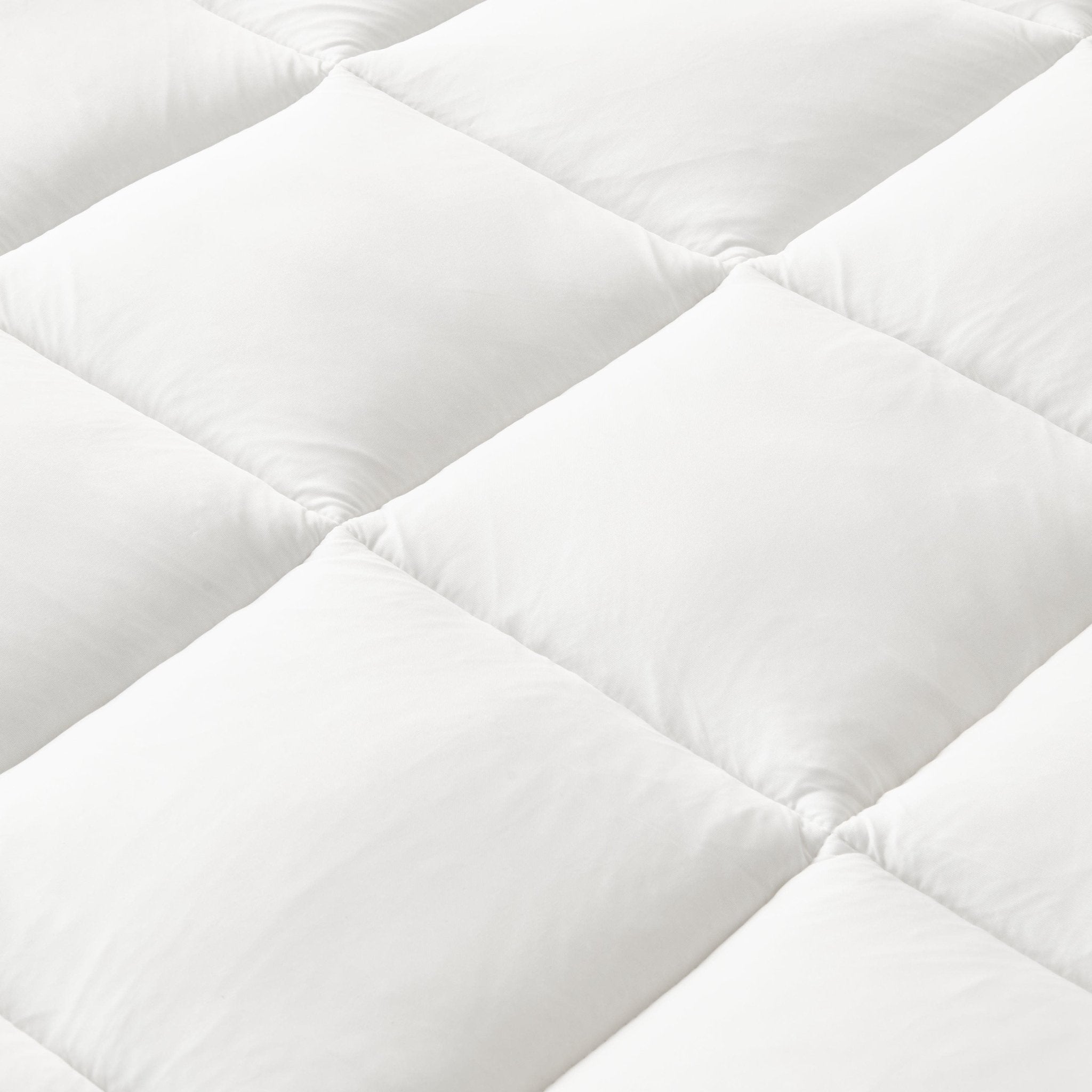 2 Inch Thick Cooling Mattress Pad - Finley Collection (2 colors Available) - Tuesday Morning - Mattress Pads & Protectors