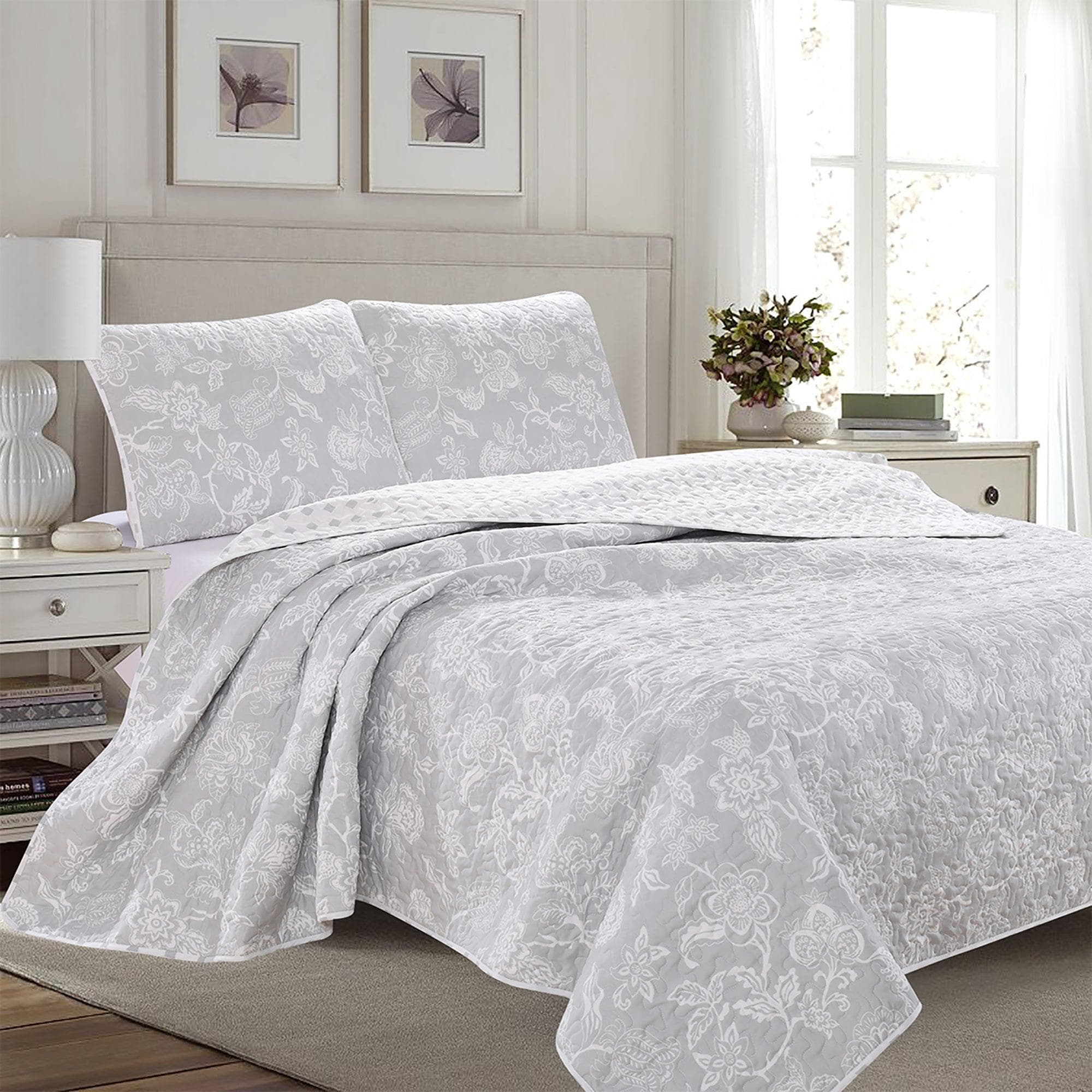 3 - Piece Floral Quilt - Emma Collection (2 Colors Available) - Tuesday Morning - Comforters & Duvets