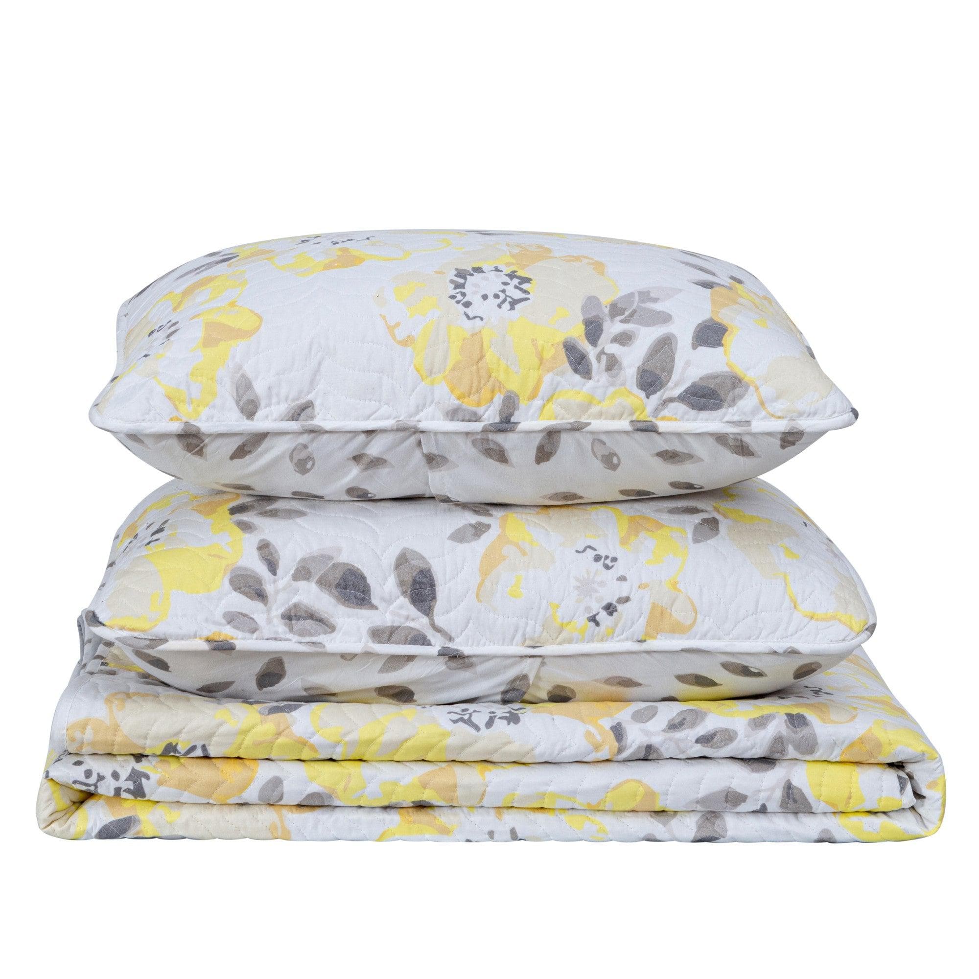 3 Piece Floral Quilt Set - Helene Collection - Tuesday Morning - Comforters & Duvets