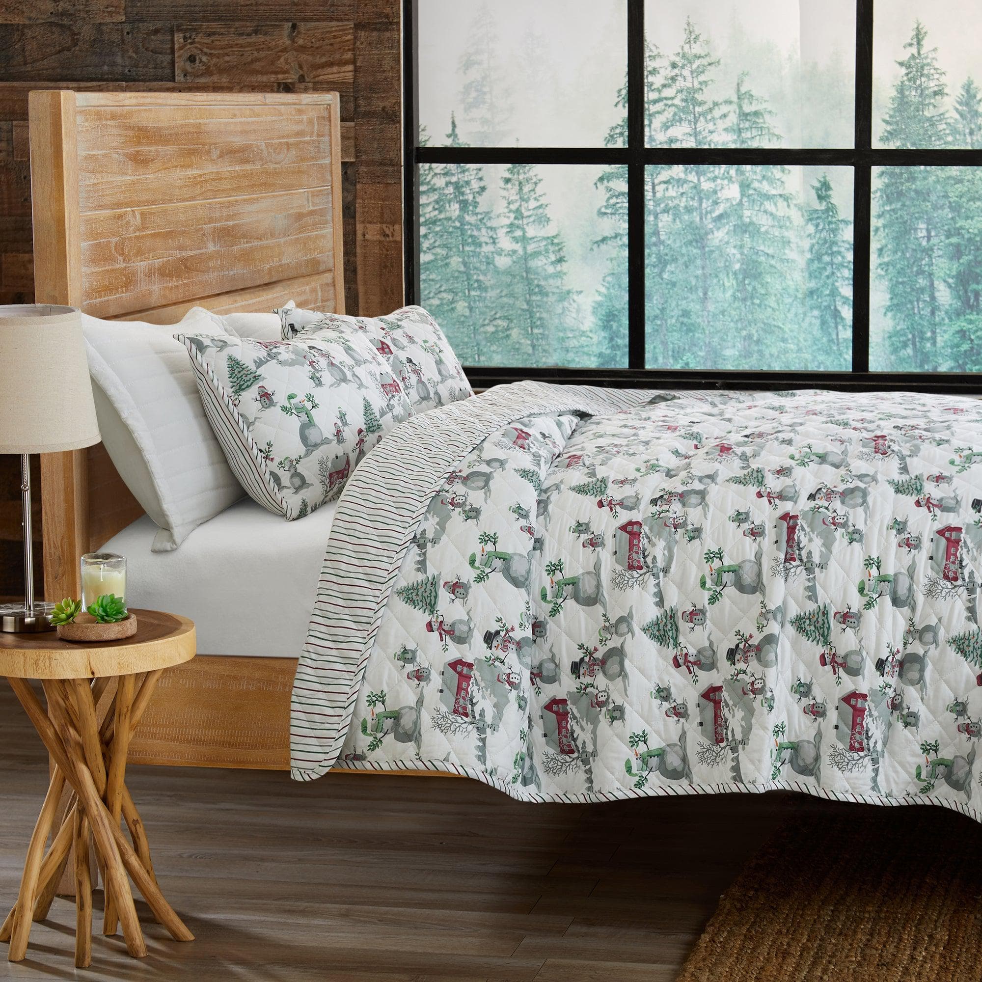 3 Piece Holiday Printed Quilt - Alfie Collection - Tuesday Morning - Comforters & Duvets