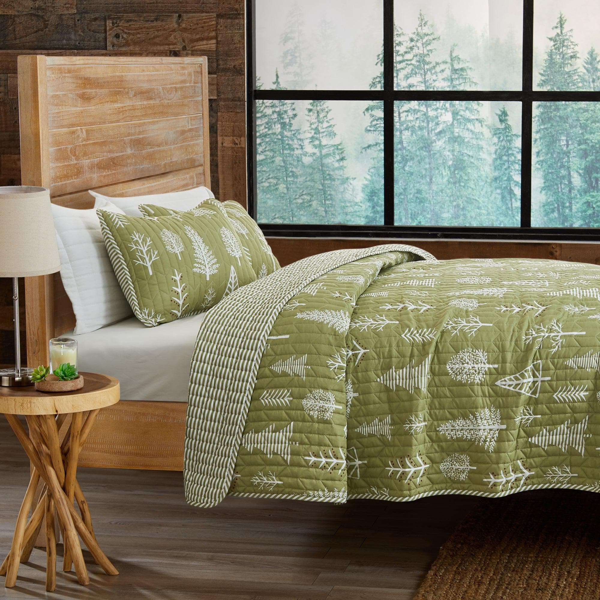 3 Piece Lodge Forest Quilt - Whistler Collection - Tuesday Morning - Comforters & Duvets