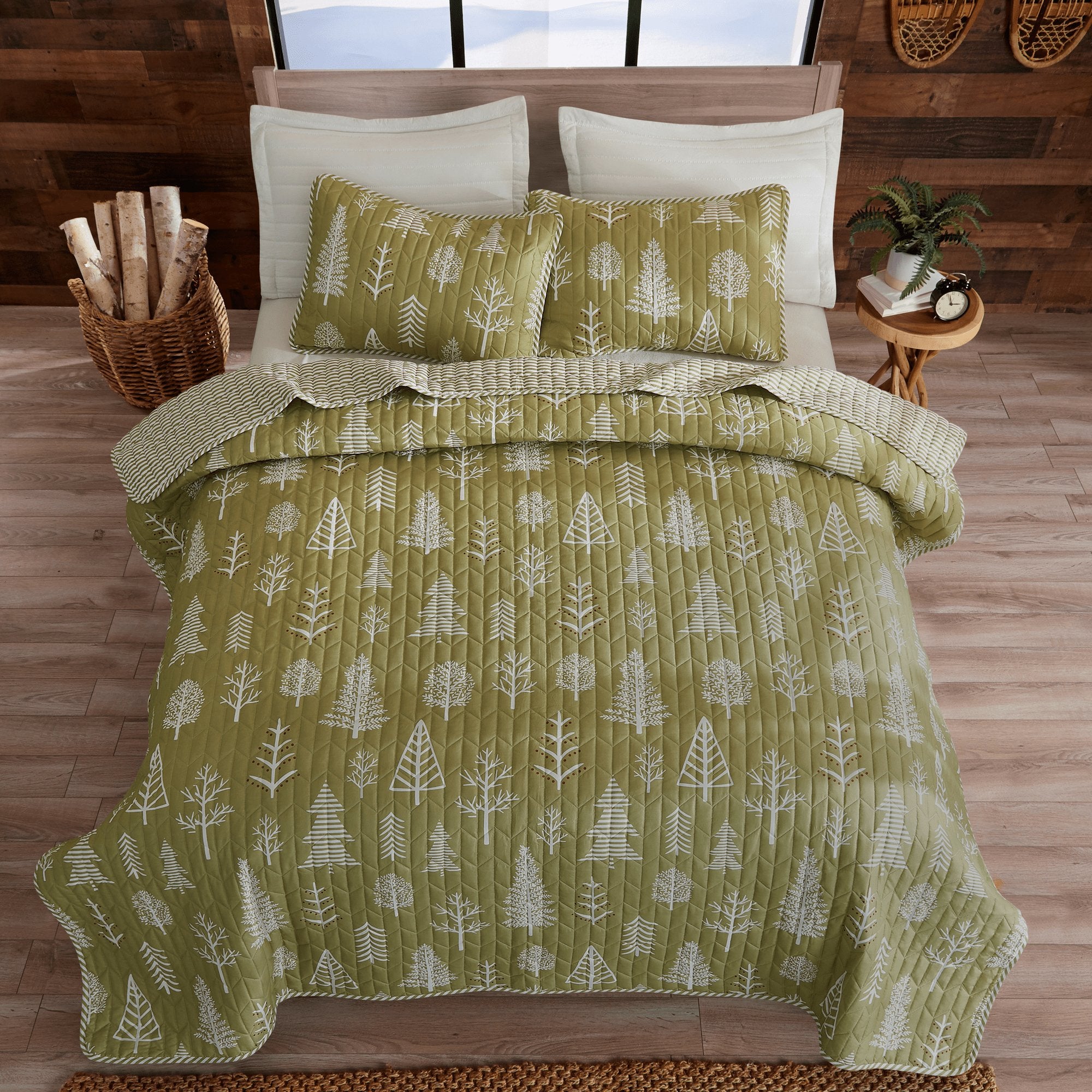 3 Piece Lodge Forest Quilt - Whistler Collection - Tuesday Morning - Comforters & Duvets