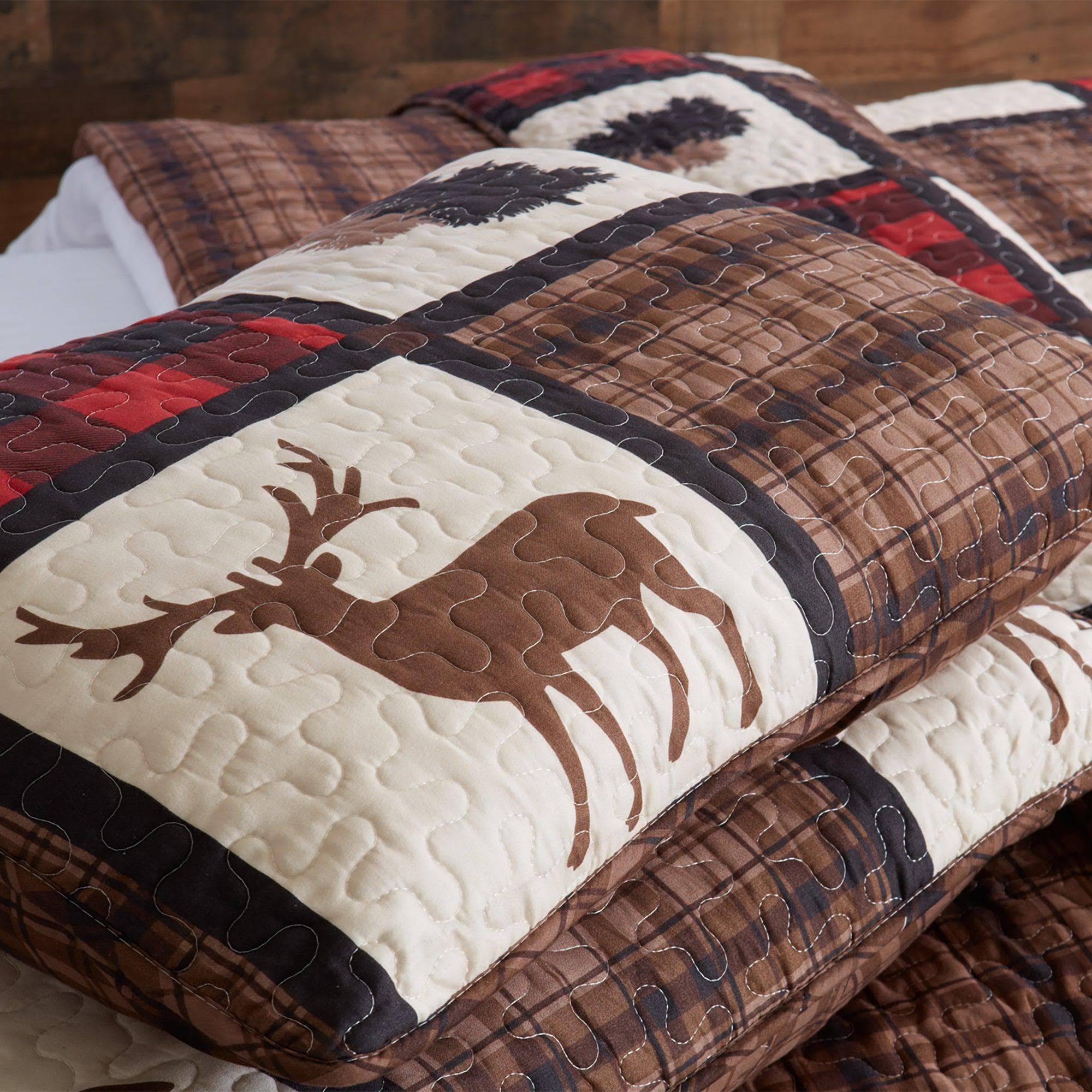 3 - Piece Lodge Quilt - Stonehurst Collection (3 Colors available) - Tuesday Morning - Comforters & Duvets