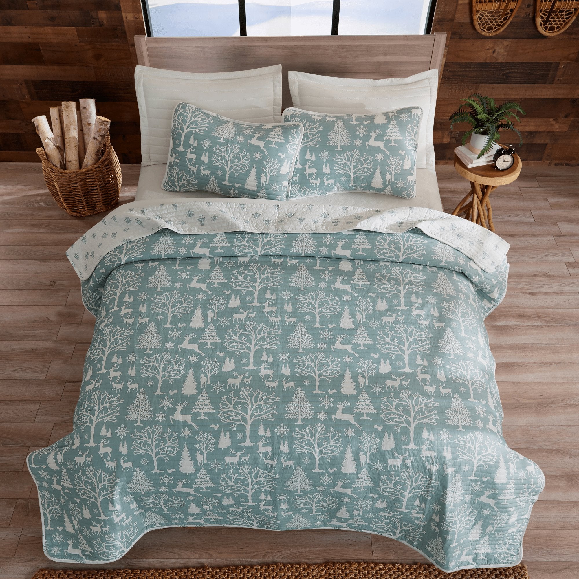 3 Piece Lodge Woods Quilt - Winter Solstice Collection - Tuesday Morning - Comforters & Duvets