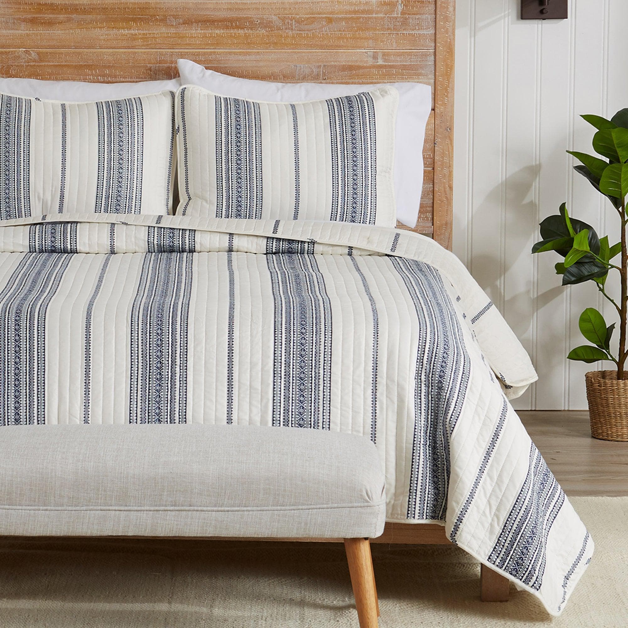 3 - Piece Stripe Quilt - Wesley Collection (4 Colors Available) - Tuesday Morning - Comforters & Duvets