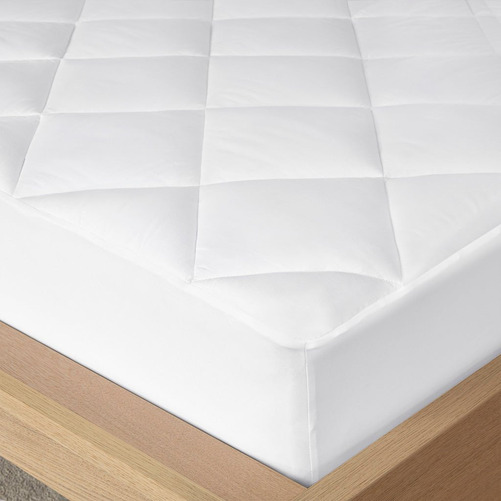 300 Thread Count Cotton Sateen Waterproof Mattress Pad - Tuesday Morning - Mattress Pads & Protectors