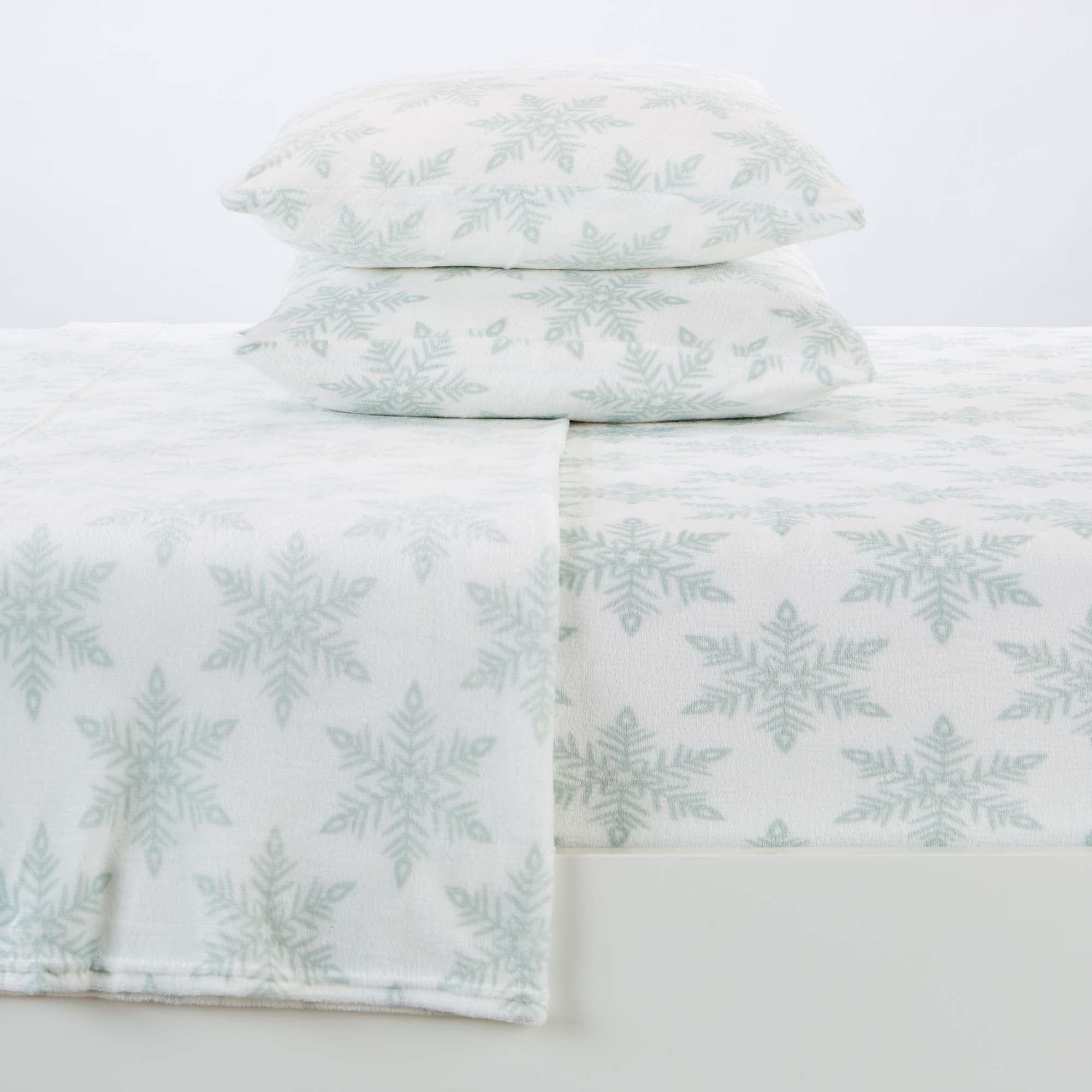 4 - Piece Printed Plush Sheet - Velvet Luxe - Lodge Collection (15 Styles Available) - Tuesday Morning - Bed Sheets