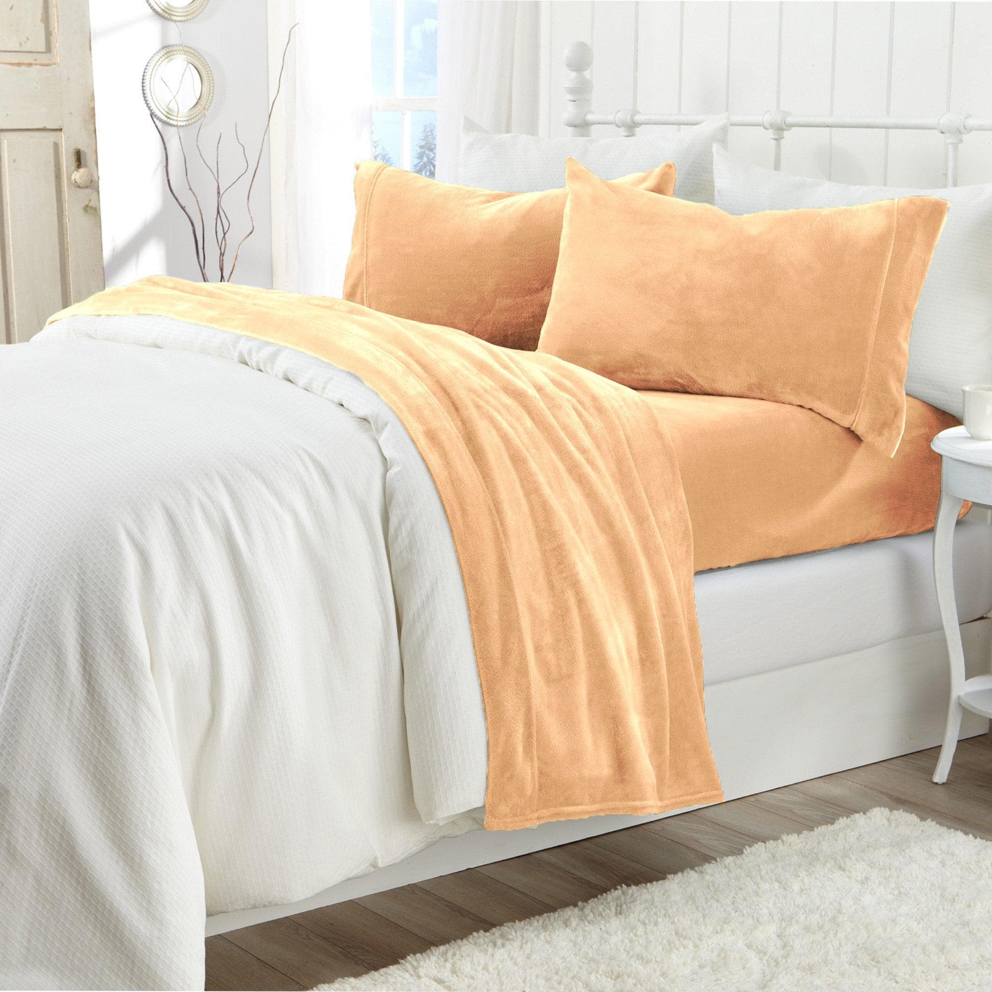 4 - Piece Solid Jewel - Toned Plush Sheet - Velvet Luxe Collection (4 Colors Available) - Tuesday Morning - Bed Sheets