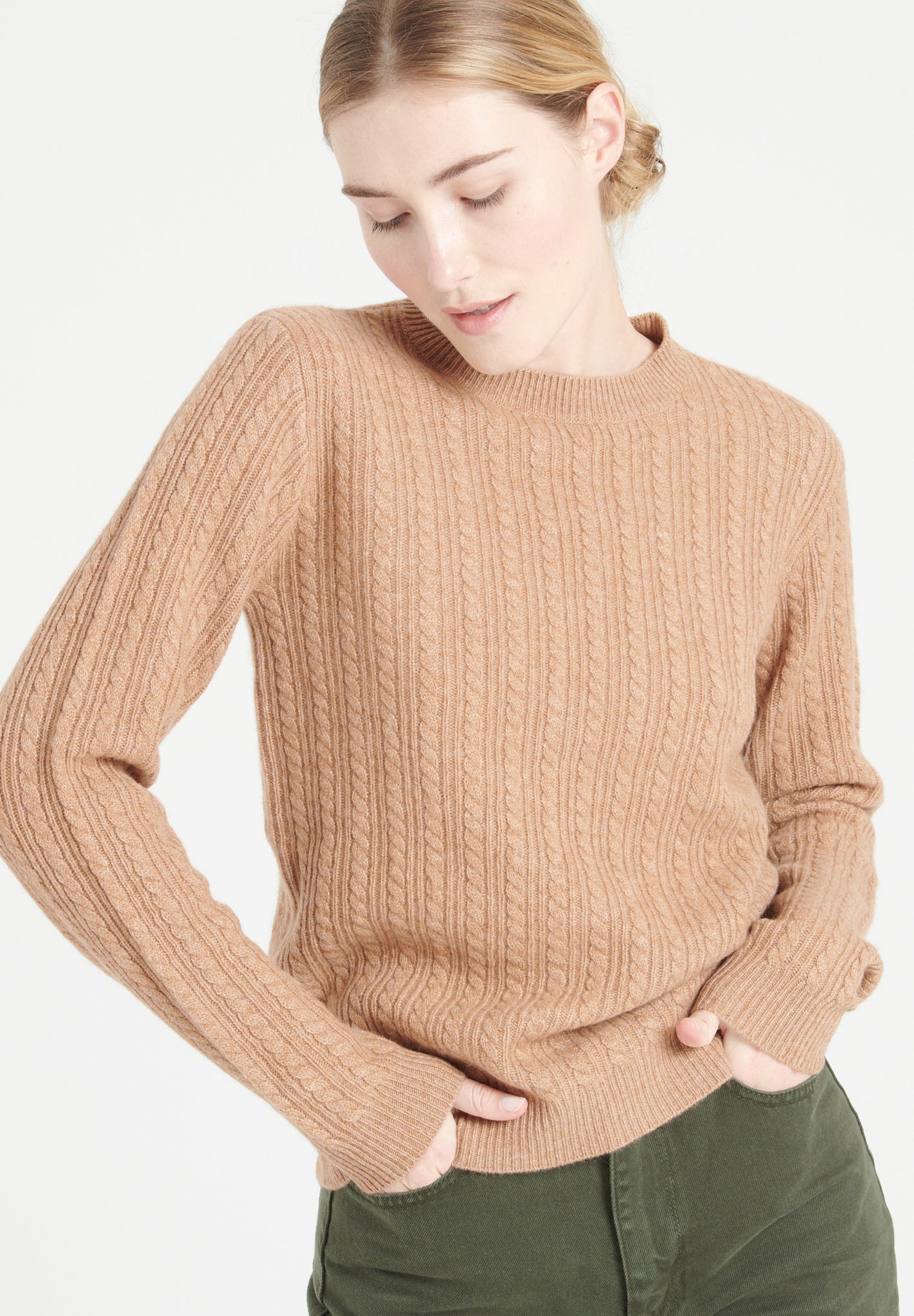 4 - thread cashmere cable - knit round - neck sweater camel - Tuesday Morning - Sweaters & Hoodies