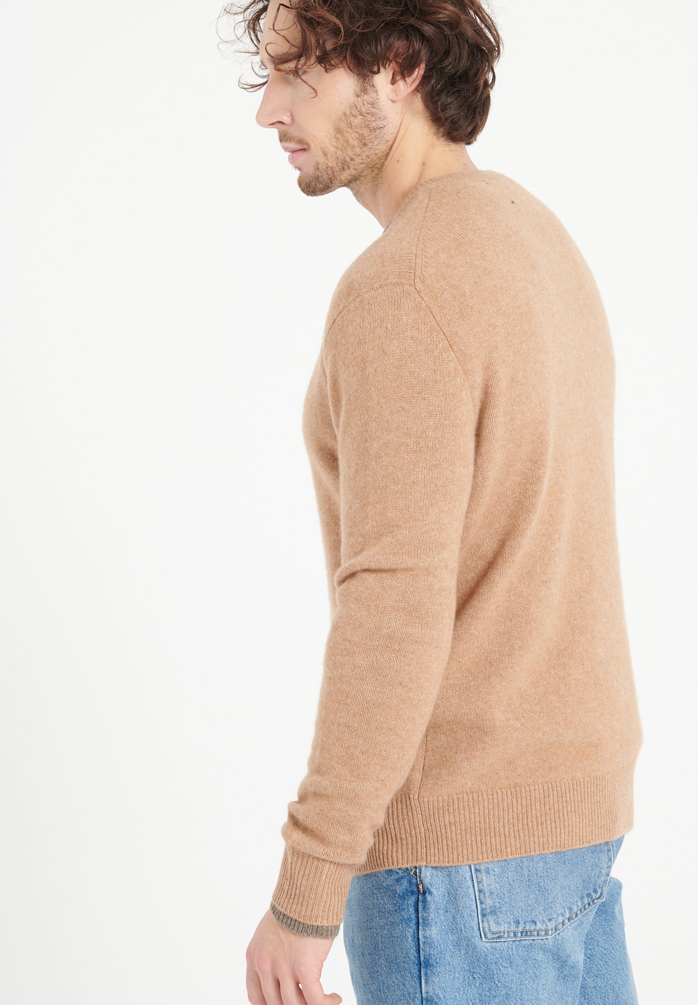 4 - thread cashmere round - neck sweater camel - Tuesday Morning - Sweaters & Hoodies