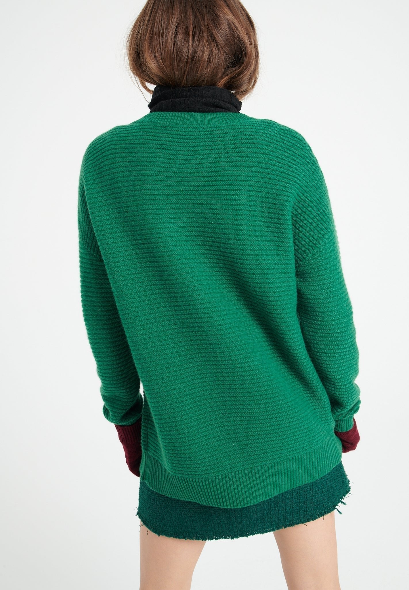 4 - thread cashmere round - neck sweater emerald green - Tuesday Morning - Sweaters & Hoodies