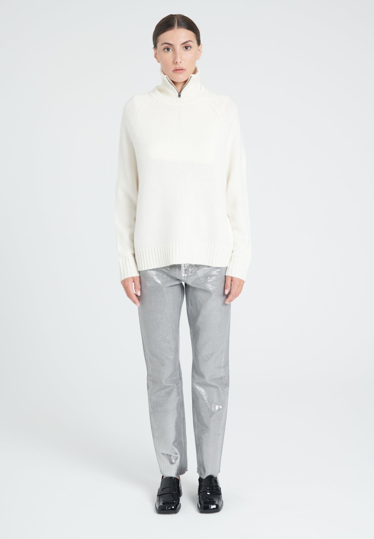 6 ply Round - neck cashmere sweater with raglan sleeves in off - white - Tuesday Morning - Sweaters & Hoodies