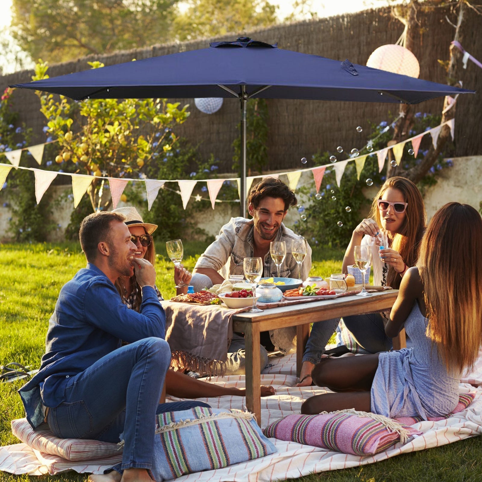 7.5ft Patio Umbrella with Crank and Push Button Tilt, Outdoor Table Market Umbrella with Aluminum Pole - Navy - Tuesday Morning - Patio Umbrellas & Bases