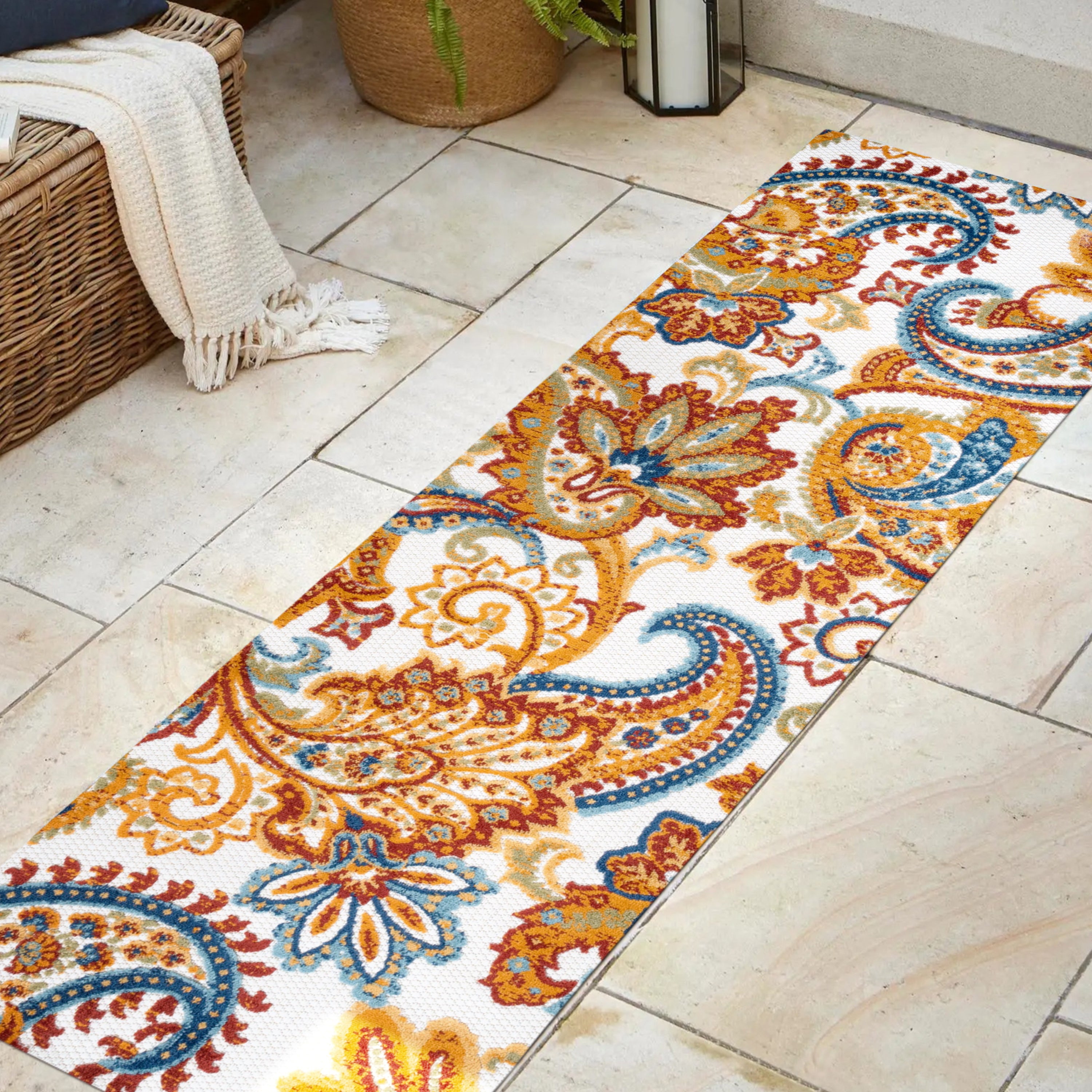 Gordes Paisley High-Low Indoor/Outdoor Runner Rug