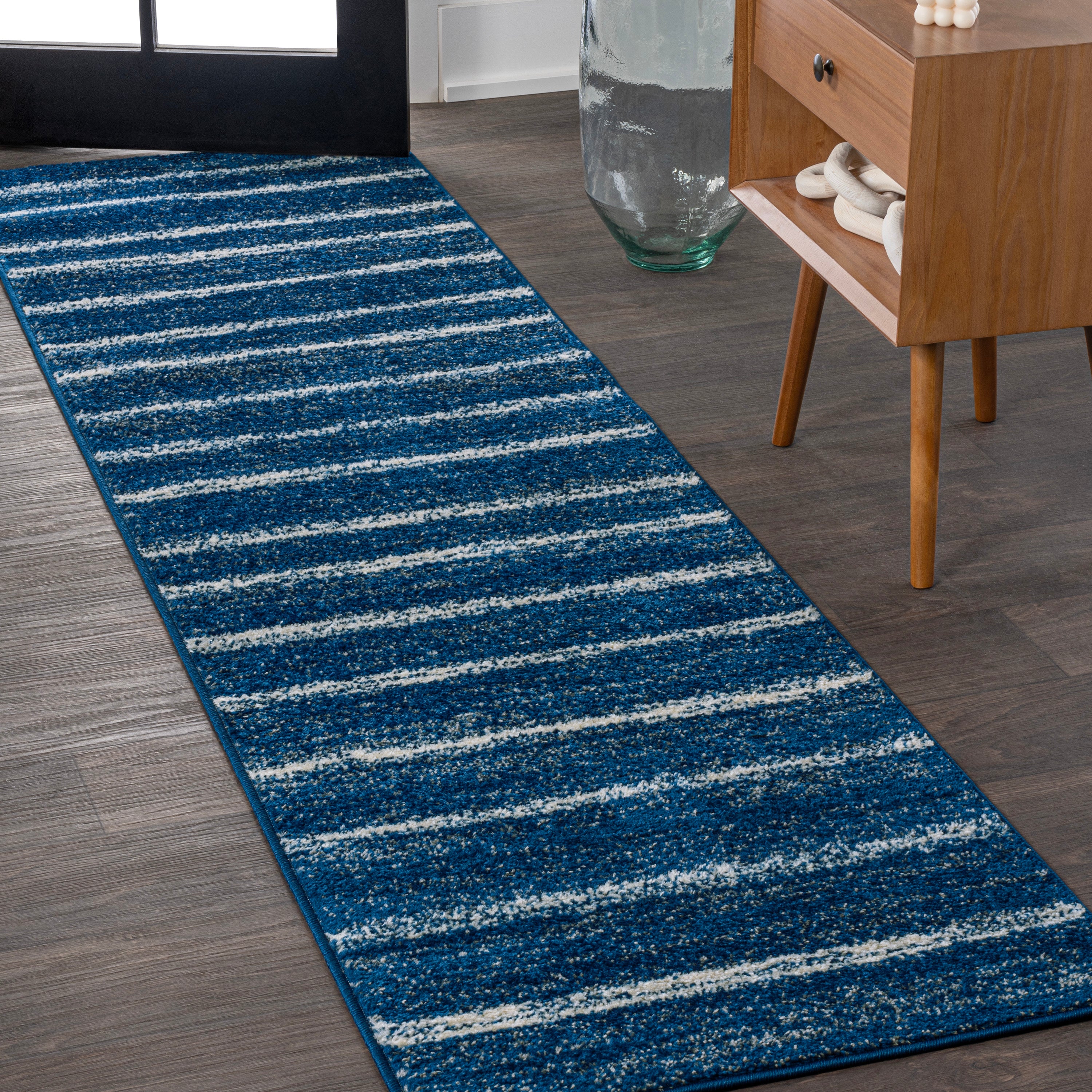 Williamsburg Minimalist Stripe Runner Rug