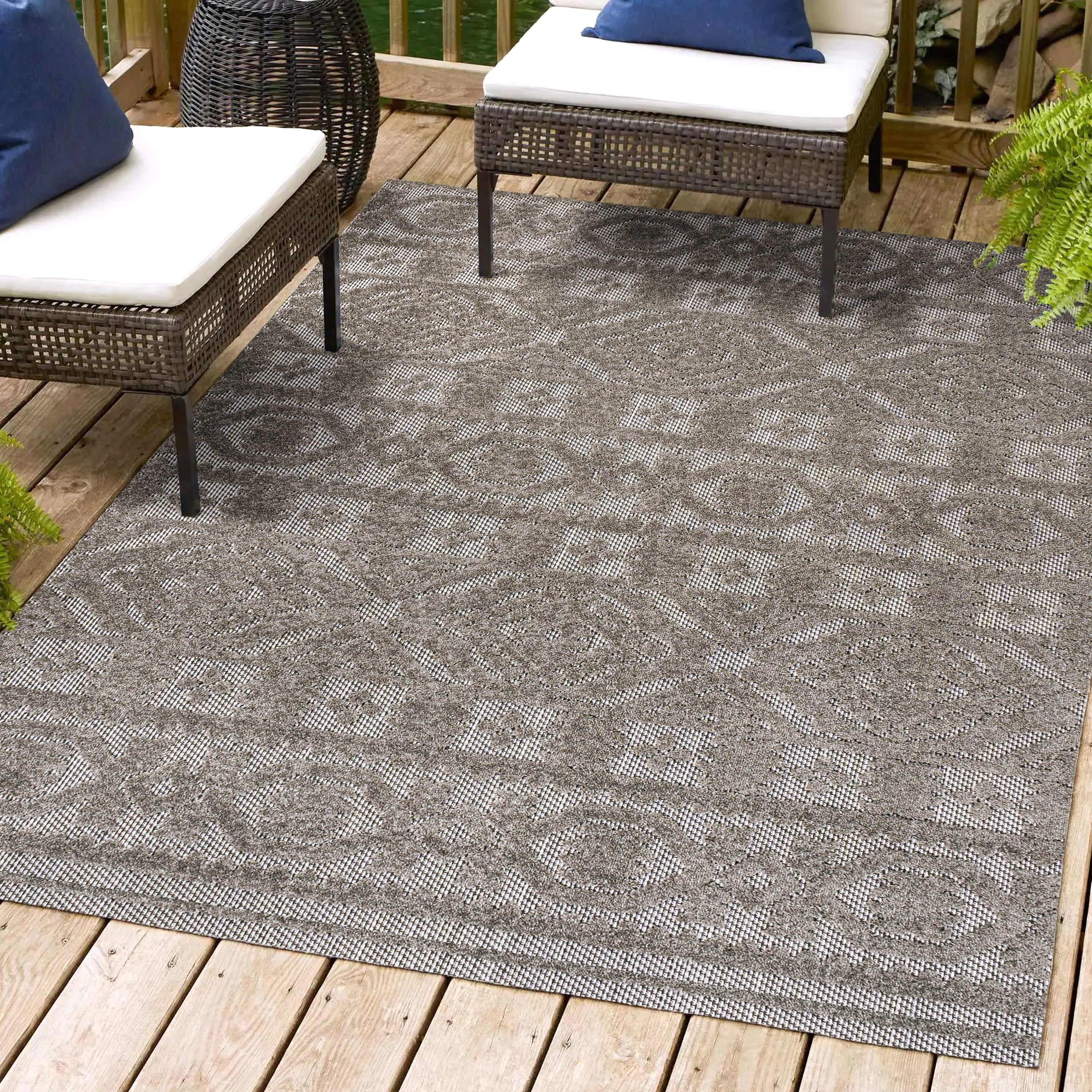 Rabat High-Low Pile Mini-Diamond Chic Indoor/Outdoor Area Rug