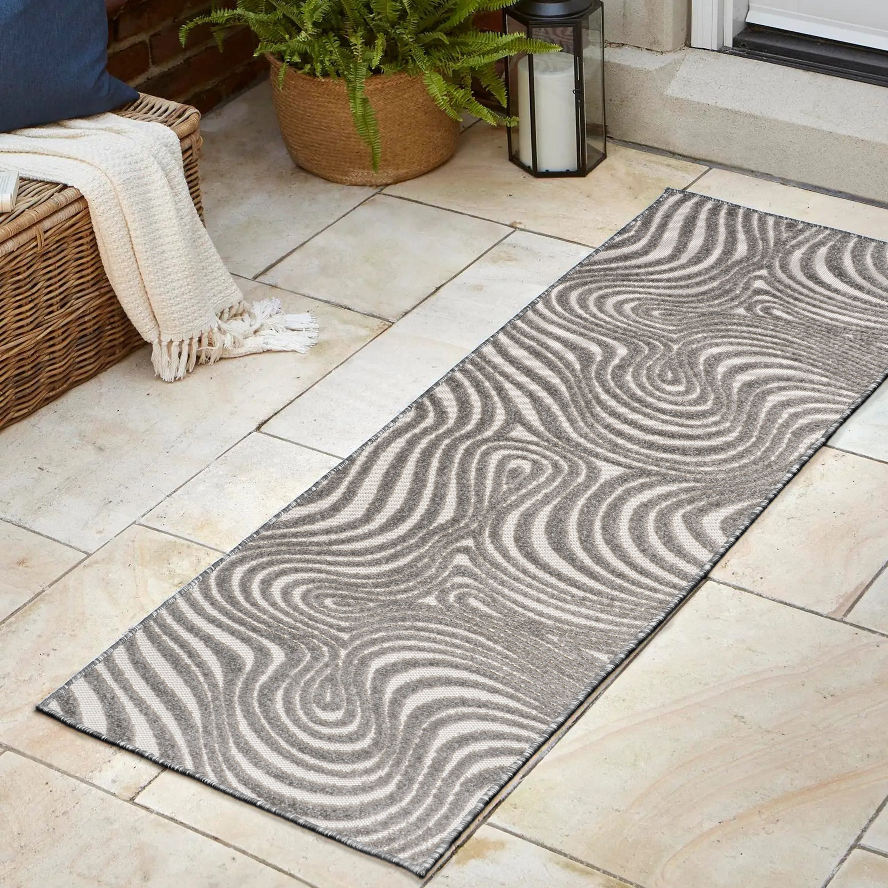 Maribo High-Low Abstract Groovy Indoor/Outdoor Runner Rug