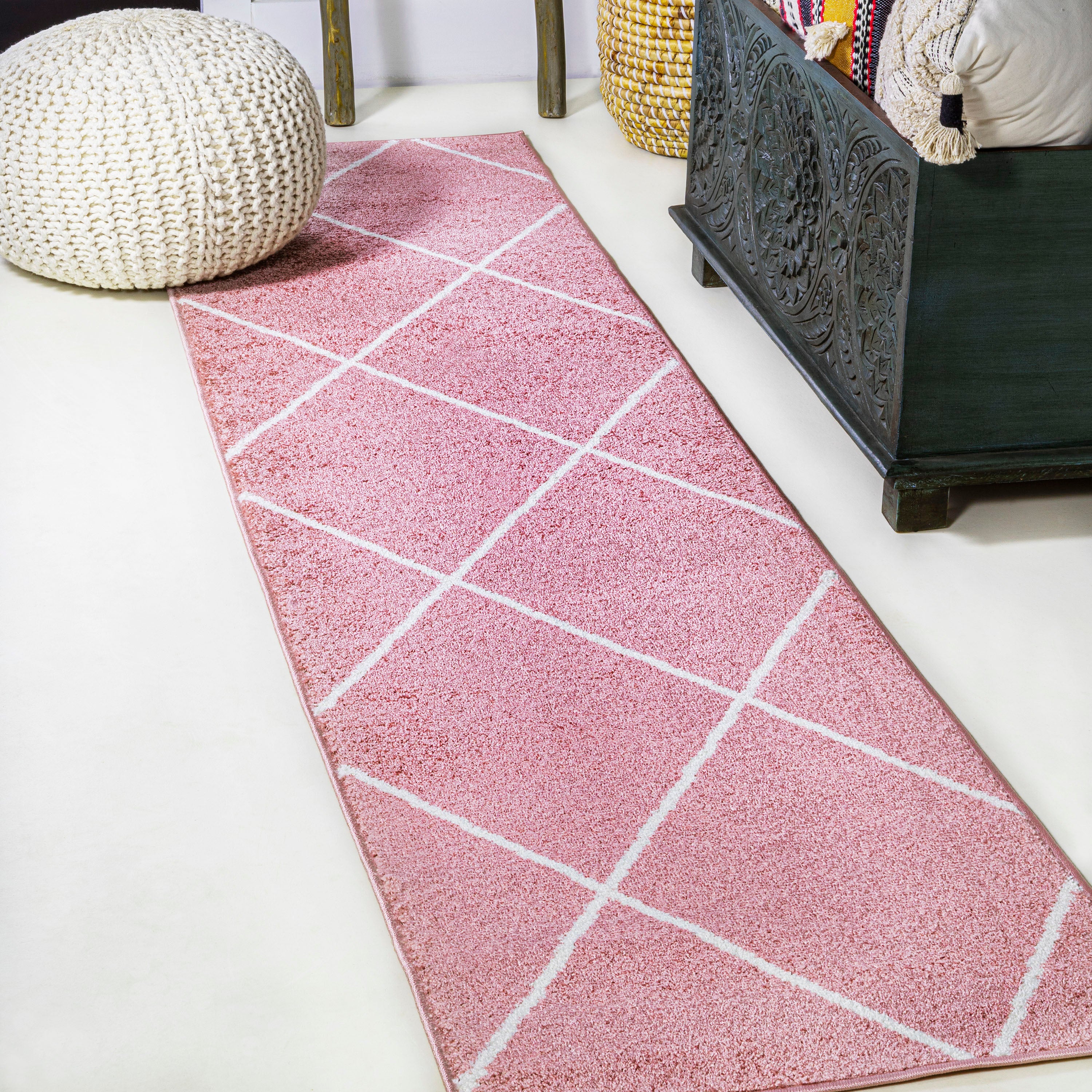 Cole Minimalist Diamond Trellis Runner Rug