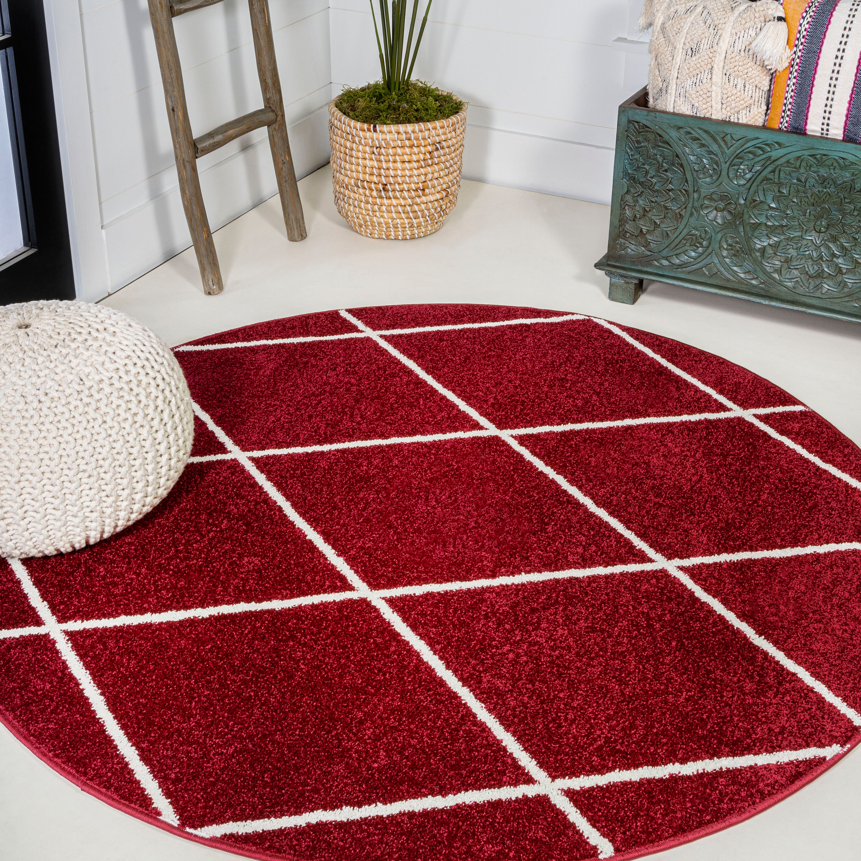 Cole Minimalist Diamond Trellis Round Area Rug