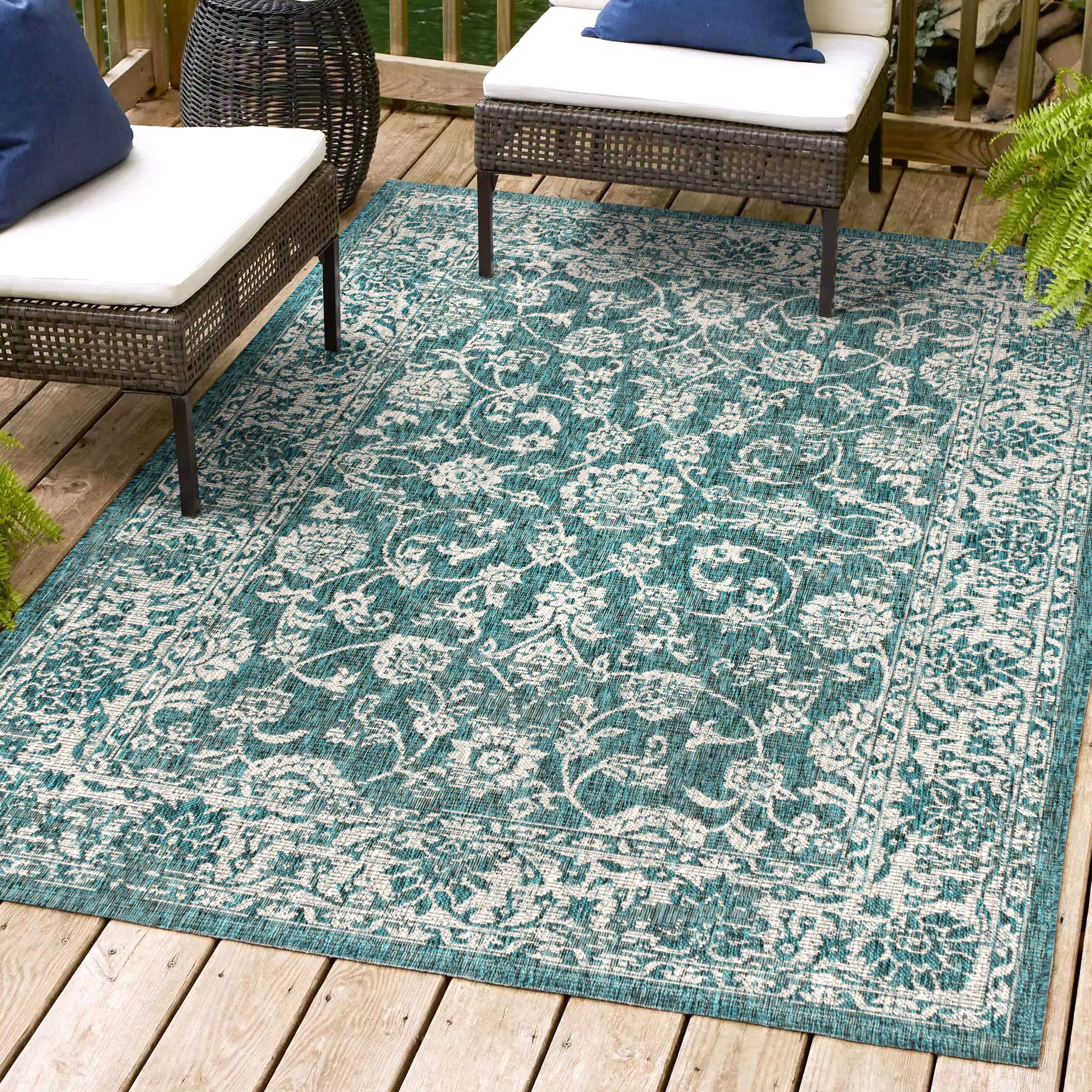 Tela Bohemian Textured Weave Floral Indoor/Outdoor Area Rug