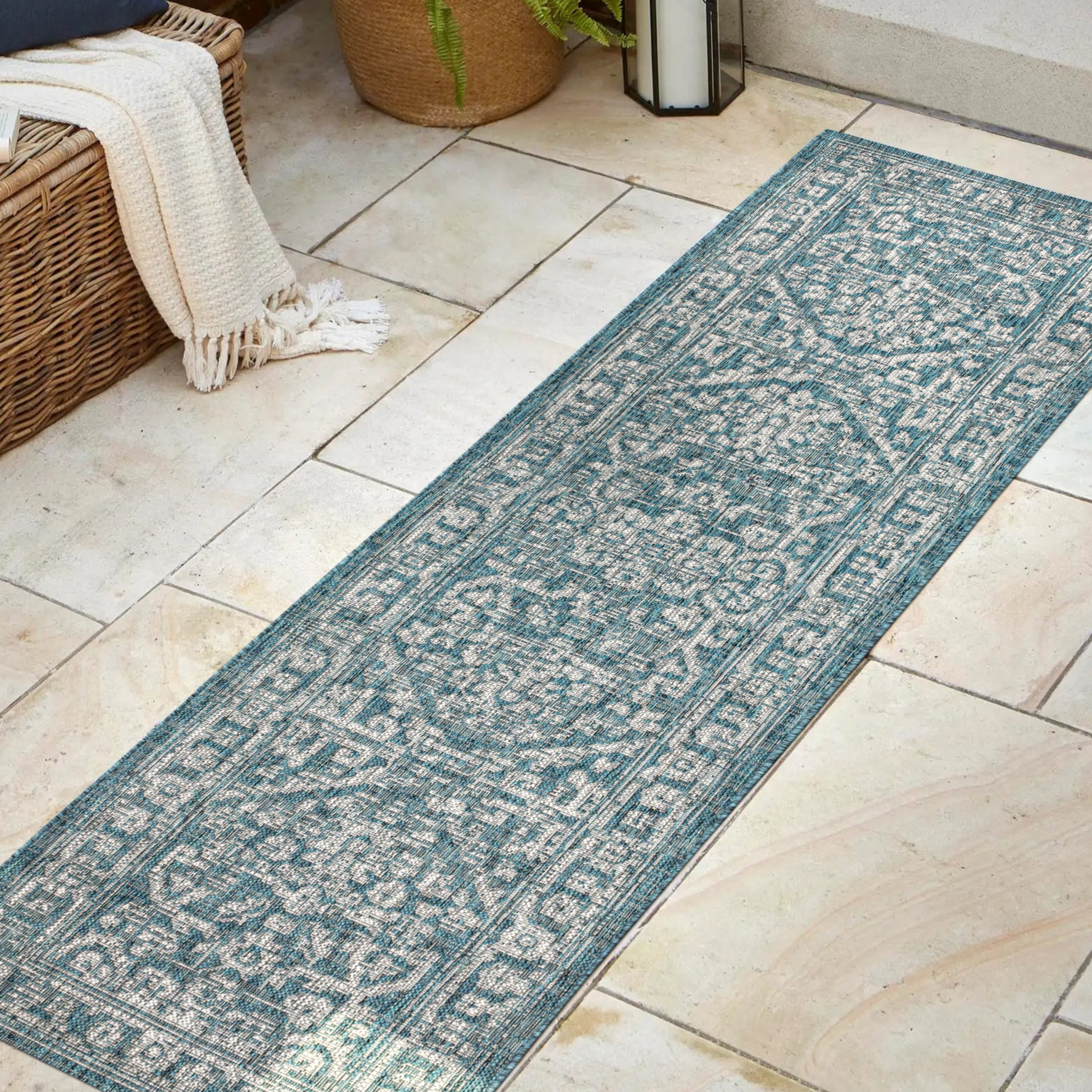 Malta Bohemian Medallion Textured Weave Indoor/Outdoor Runner Rug