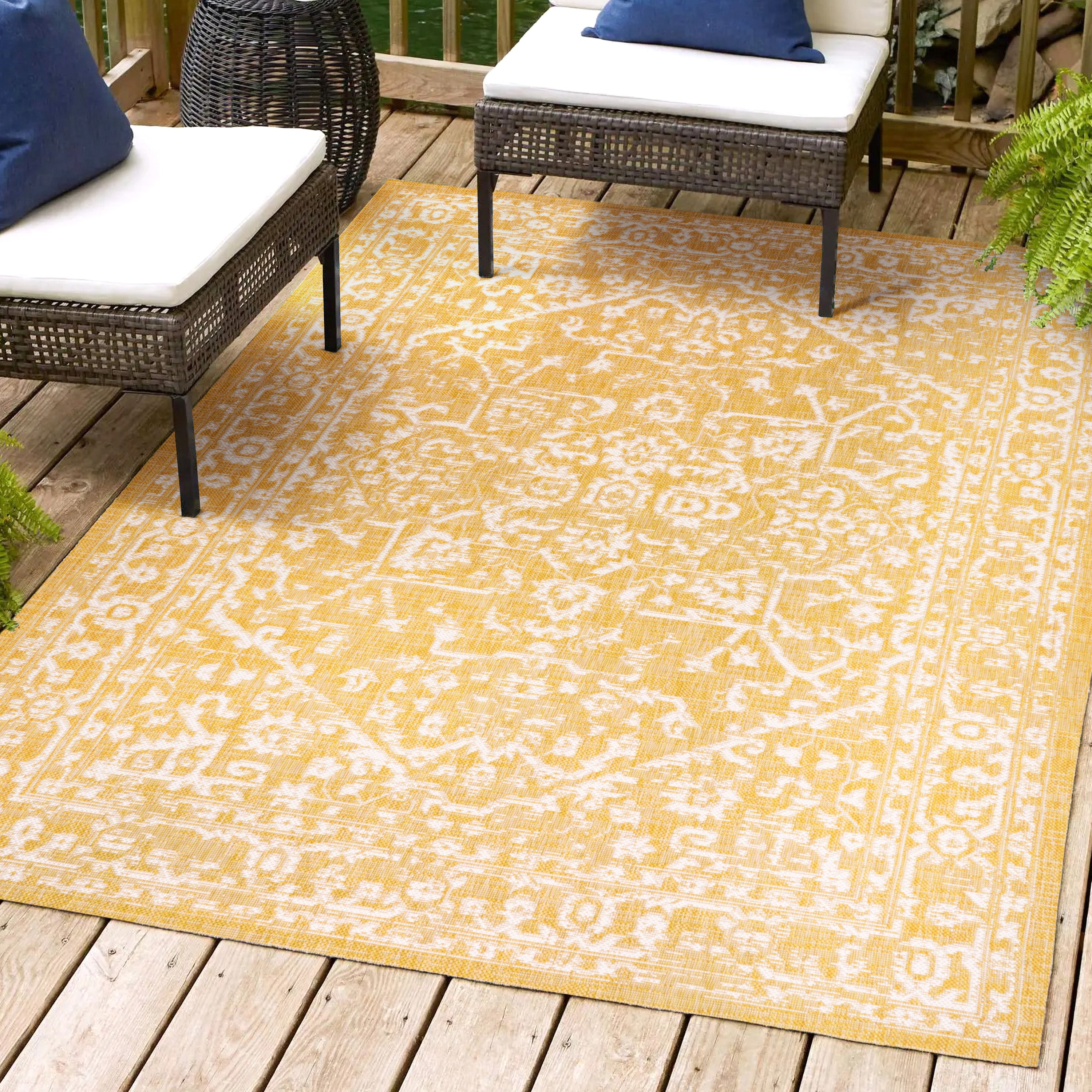 Malta Bohemian Medallion Textured Weave Indoor/Outdoor Area Rug