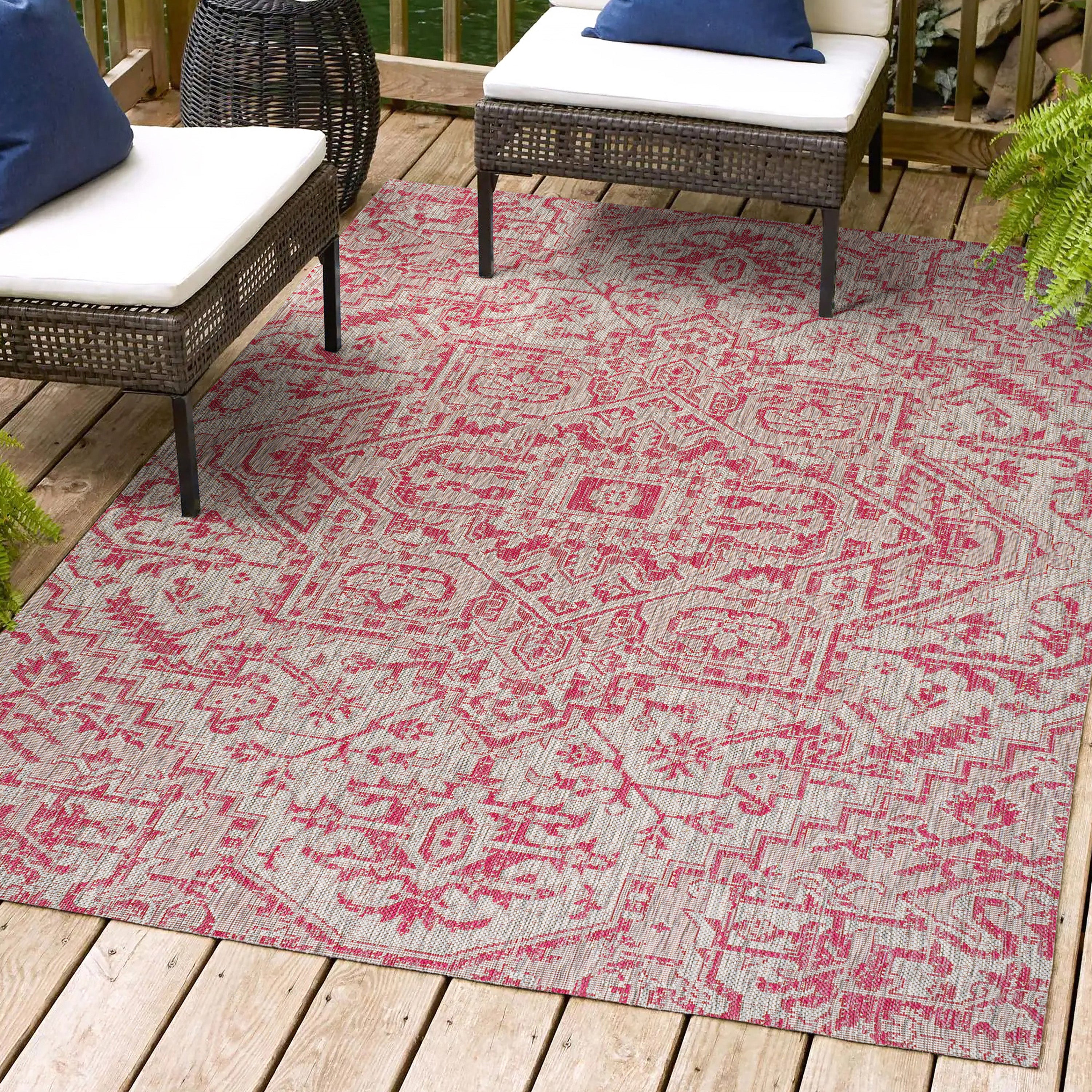 Estrella Bohemian Medallion Weave Indoor/Outdoor Area Rug