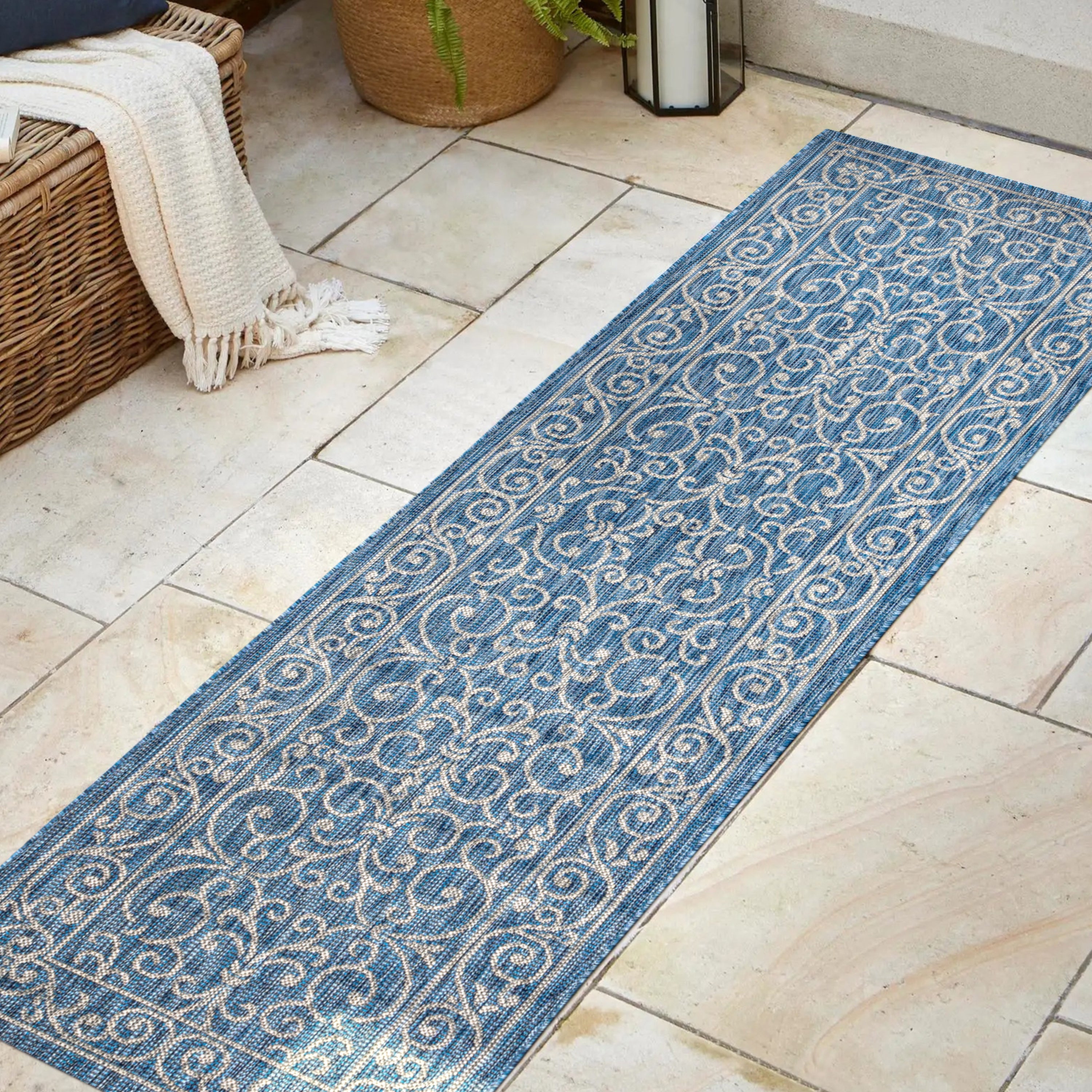 Charleston Vintage Filigree Textured Weav Indoor/Outdoor Runner Rug