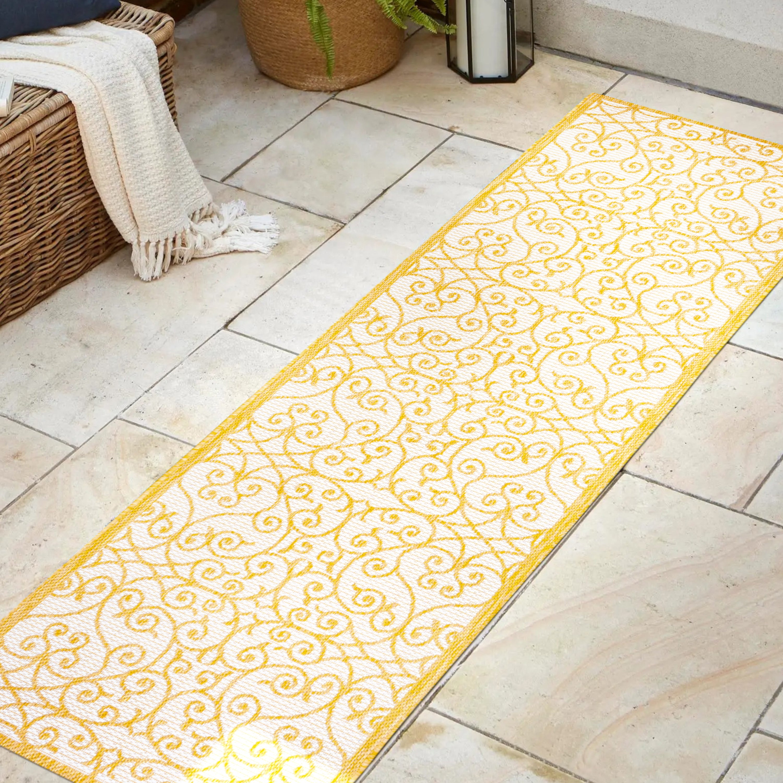 Madrid Vintage Filigree Textured Weave Indoor/Outdoor Runner Rug