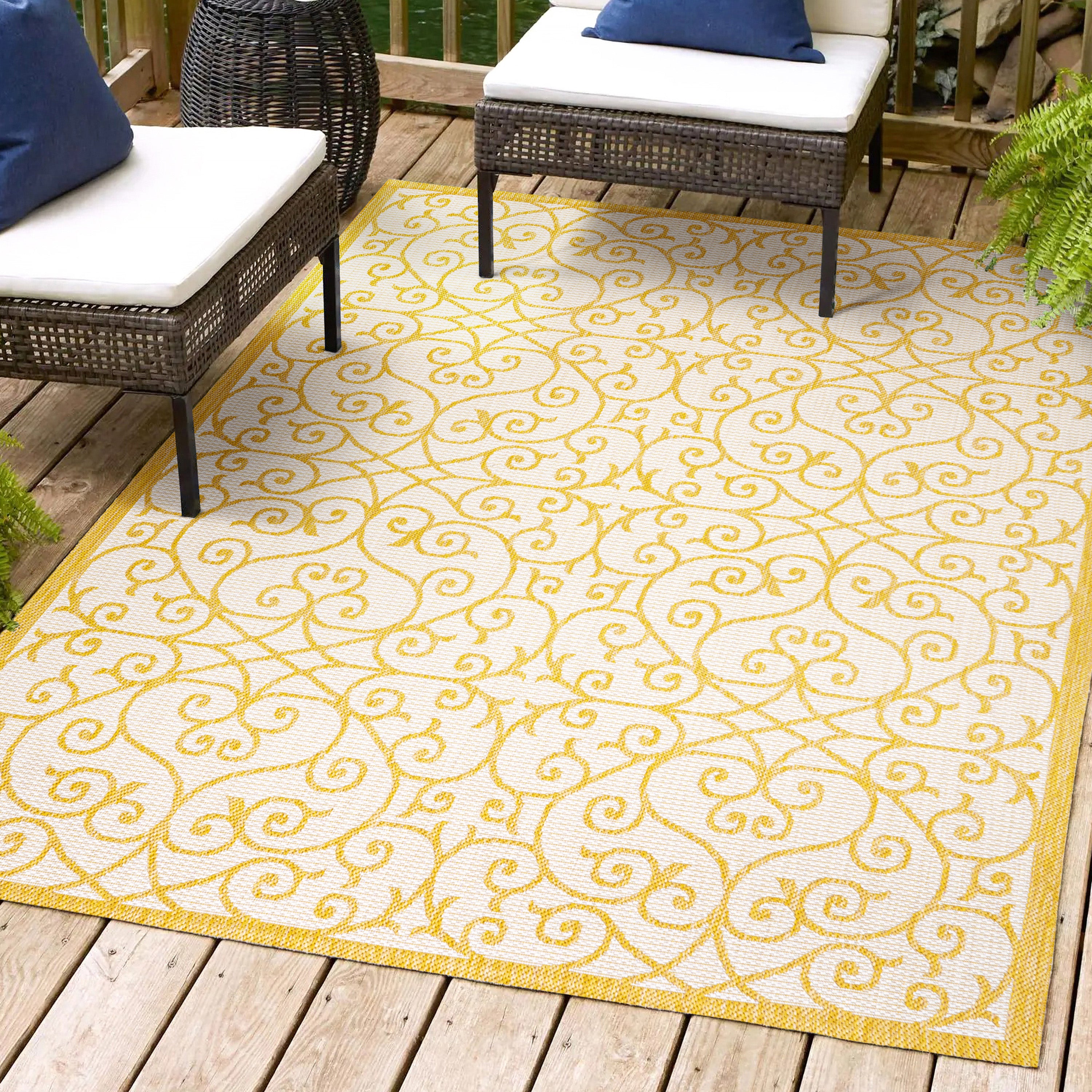 Madrid Vintage Filigree Textured Weave Indoor/Outdoor Area Rug