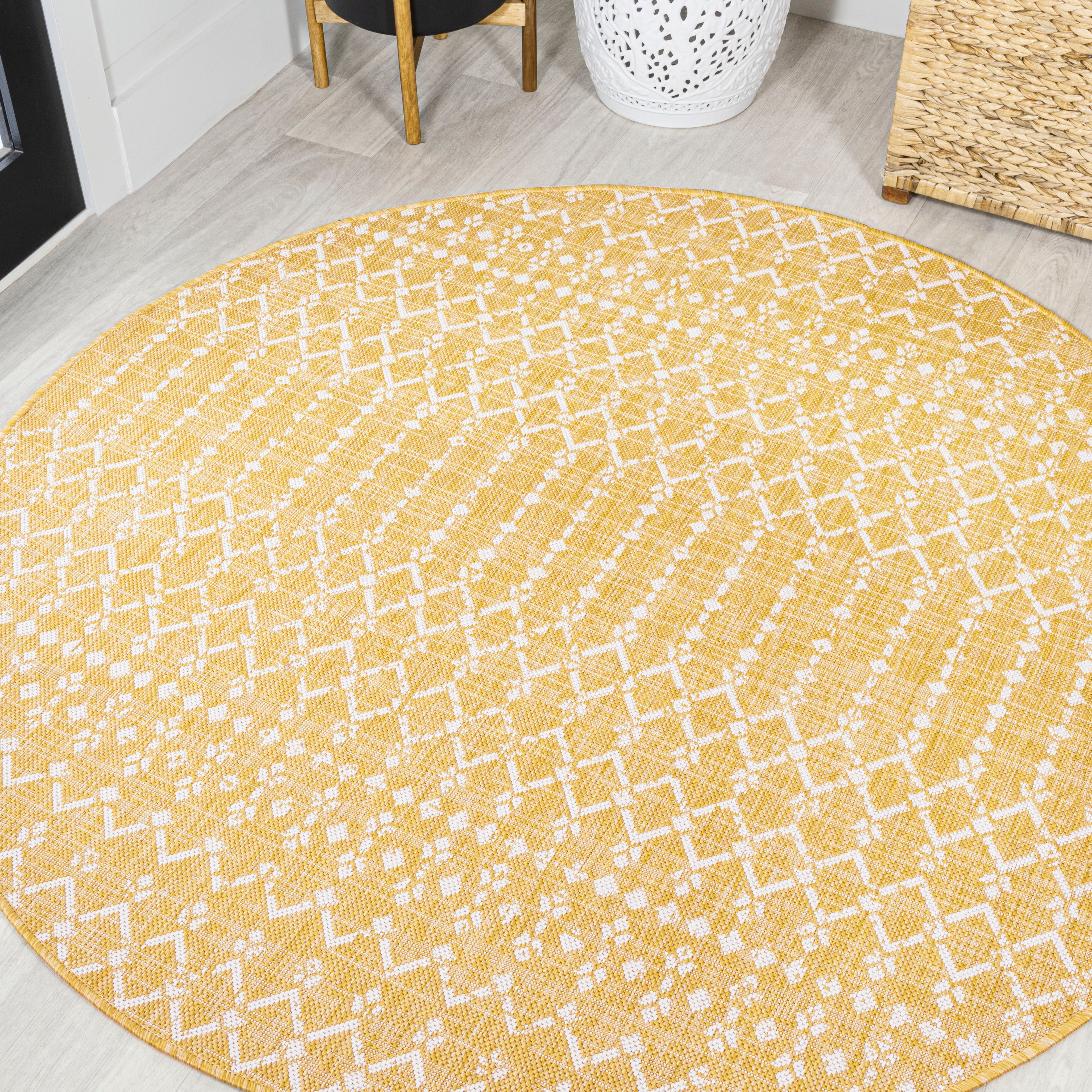 Ourika Moroccan Geometric Textured Weave Indoor/Outdoor Round Area Rug