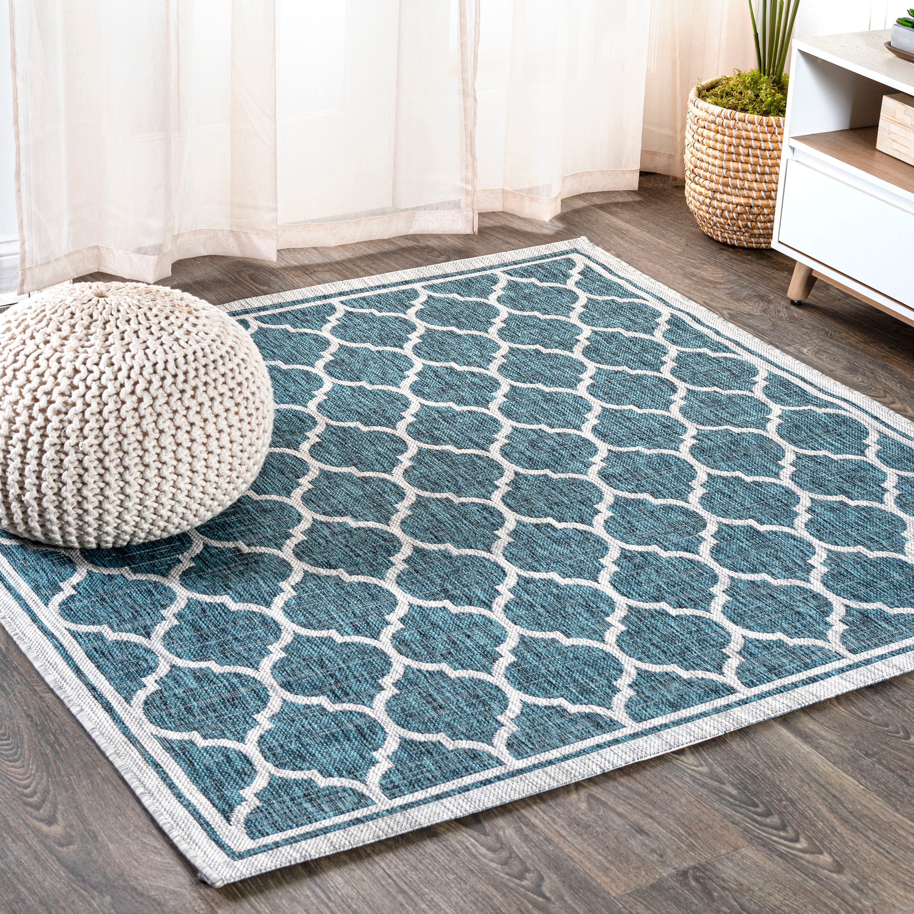 Trebol Moroccan Trellis Textured Weave Indoor/Outdoor Square Area Rug