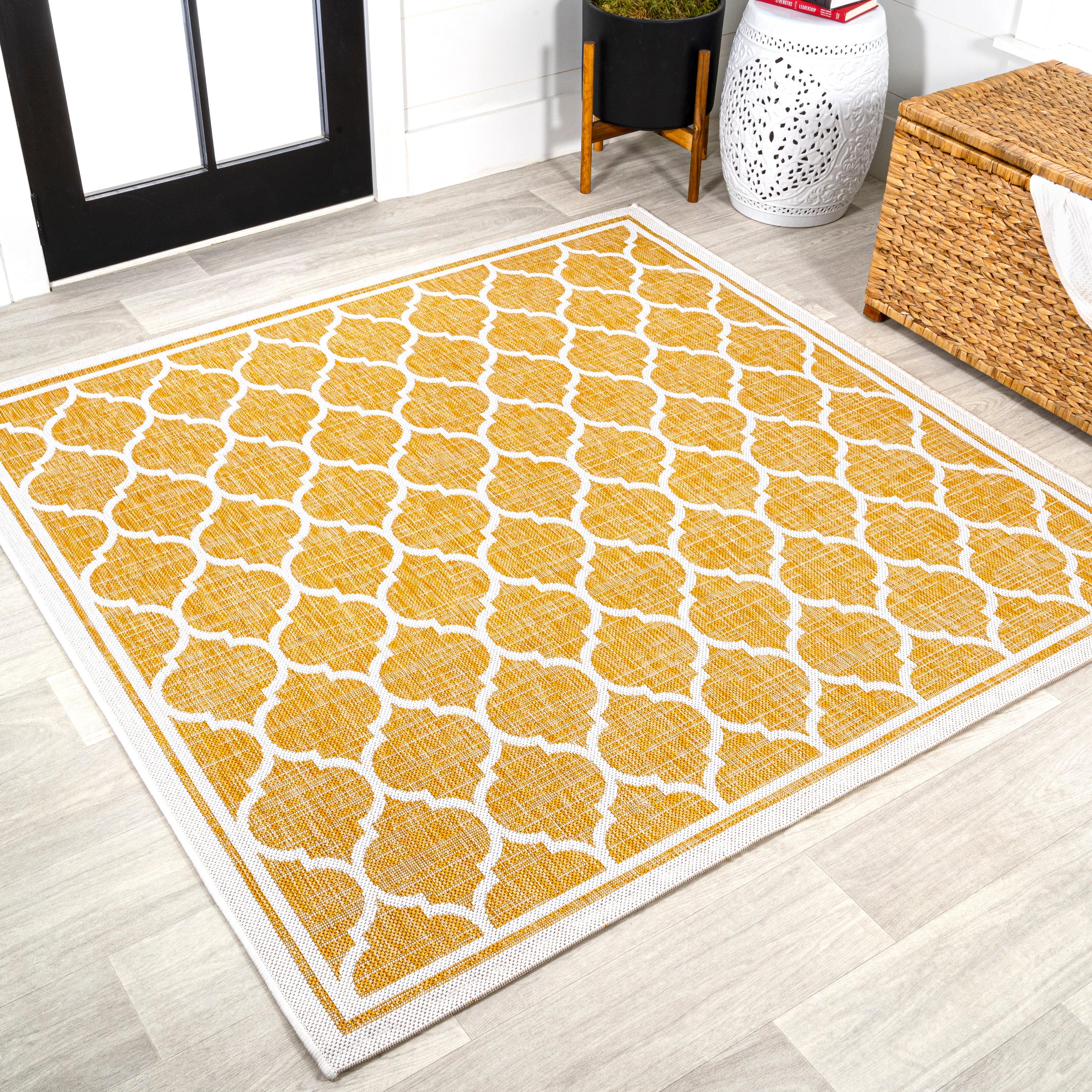 Trebol Moroccan Trellis Weave Indoor/Outdoor Square Area Rug