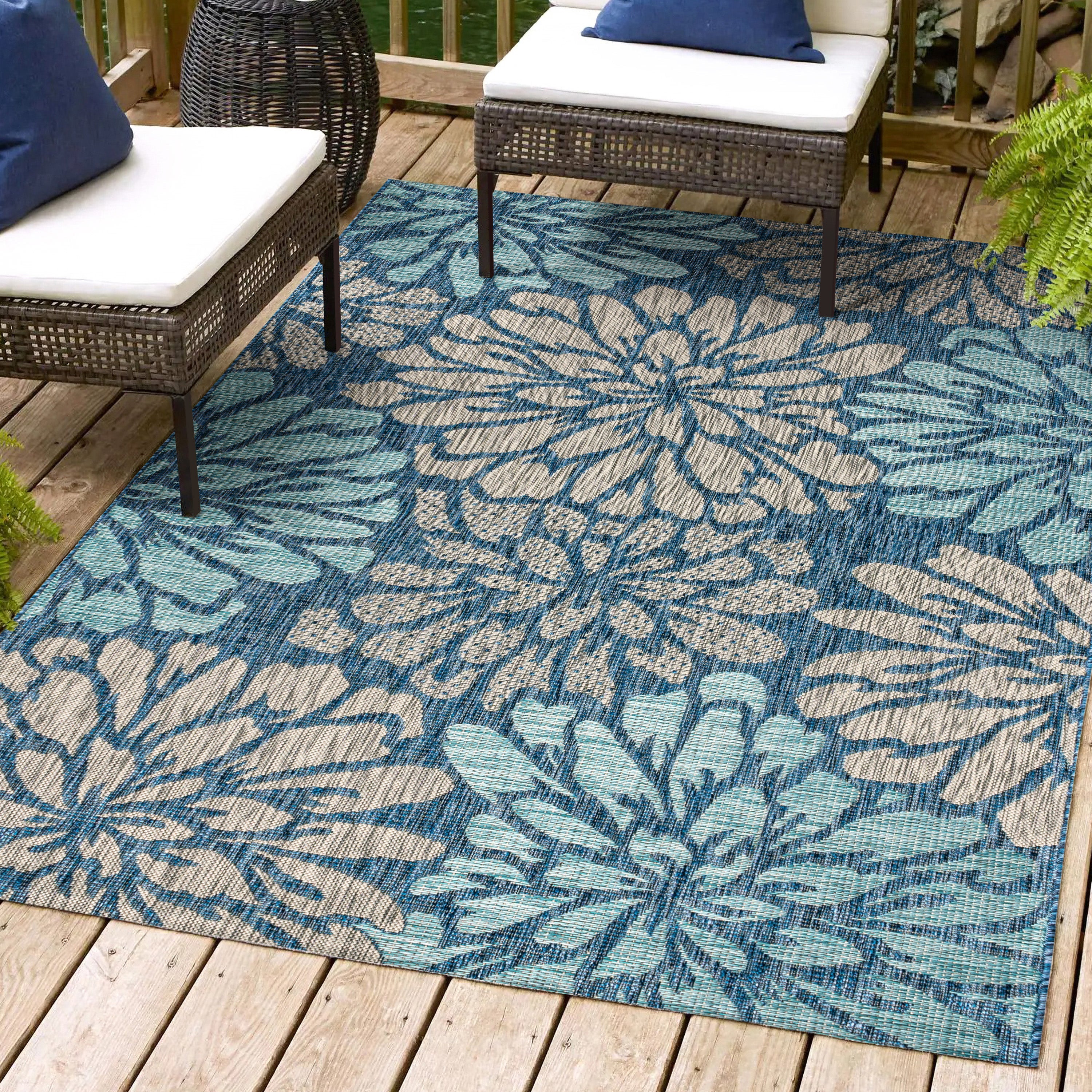 Zinnia Modern Floral Textured Weave Indoor/Outdoor Area Rug