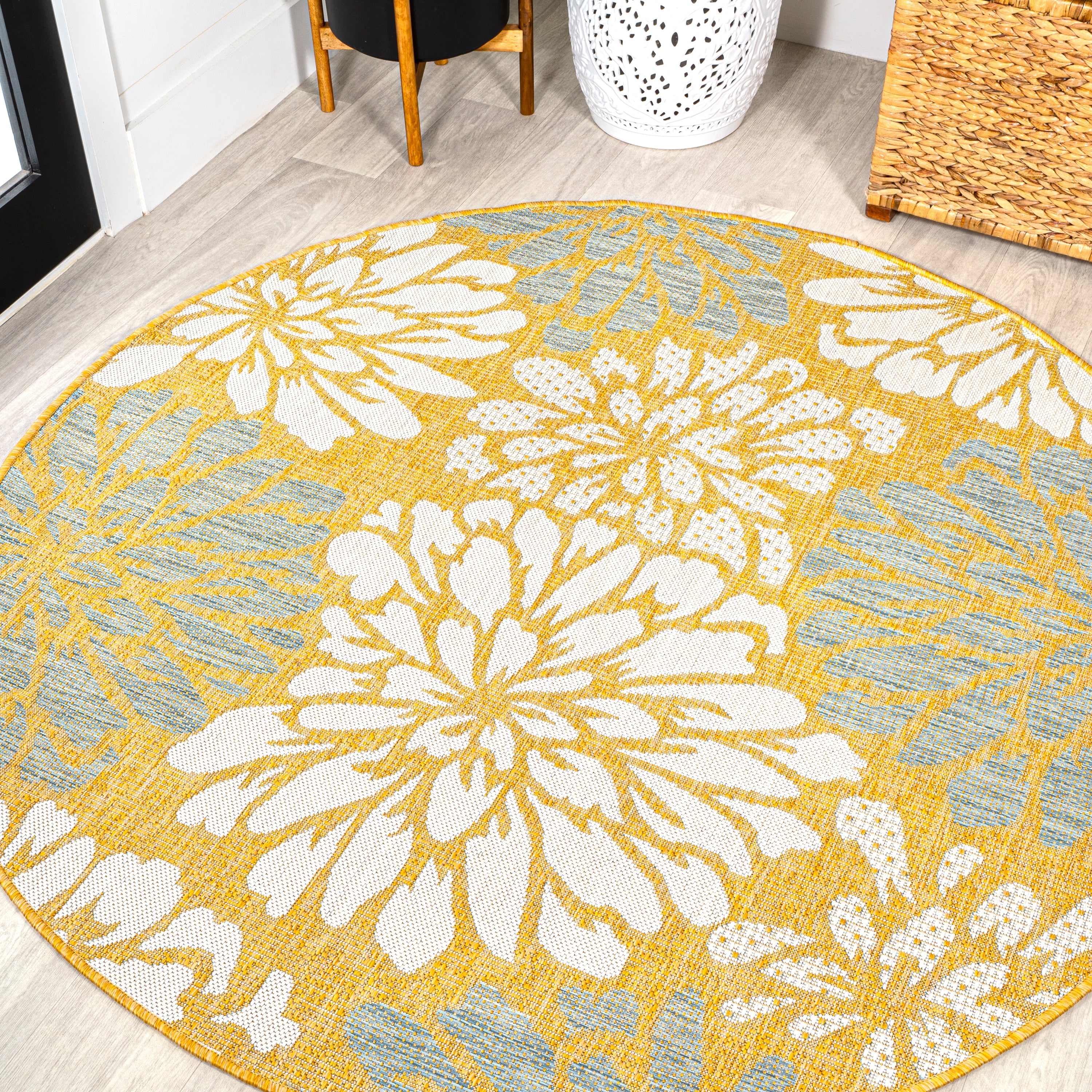 Zinnia Modern Floral Textured Indoor/Outdoor Round Area Rug