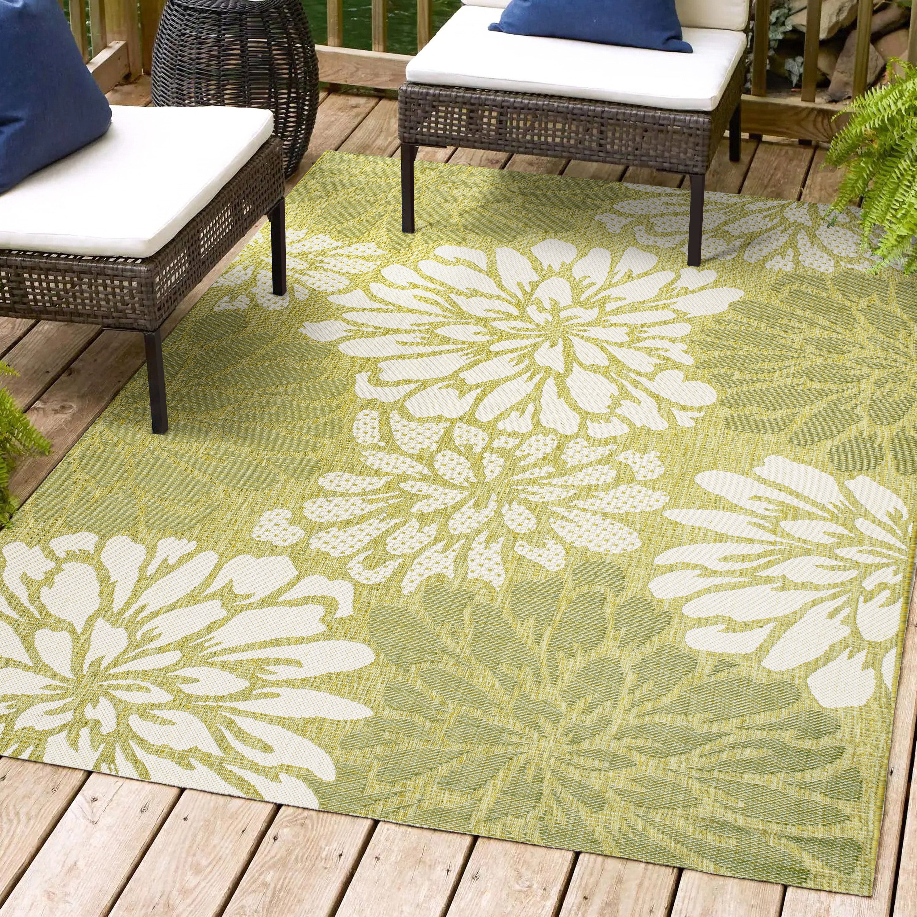 Zinnia Modern Floral Textured Weave Indoor/Outdoor Area Rug