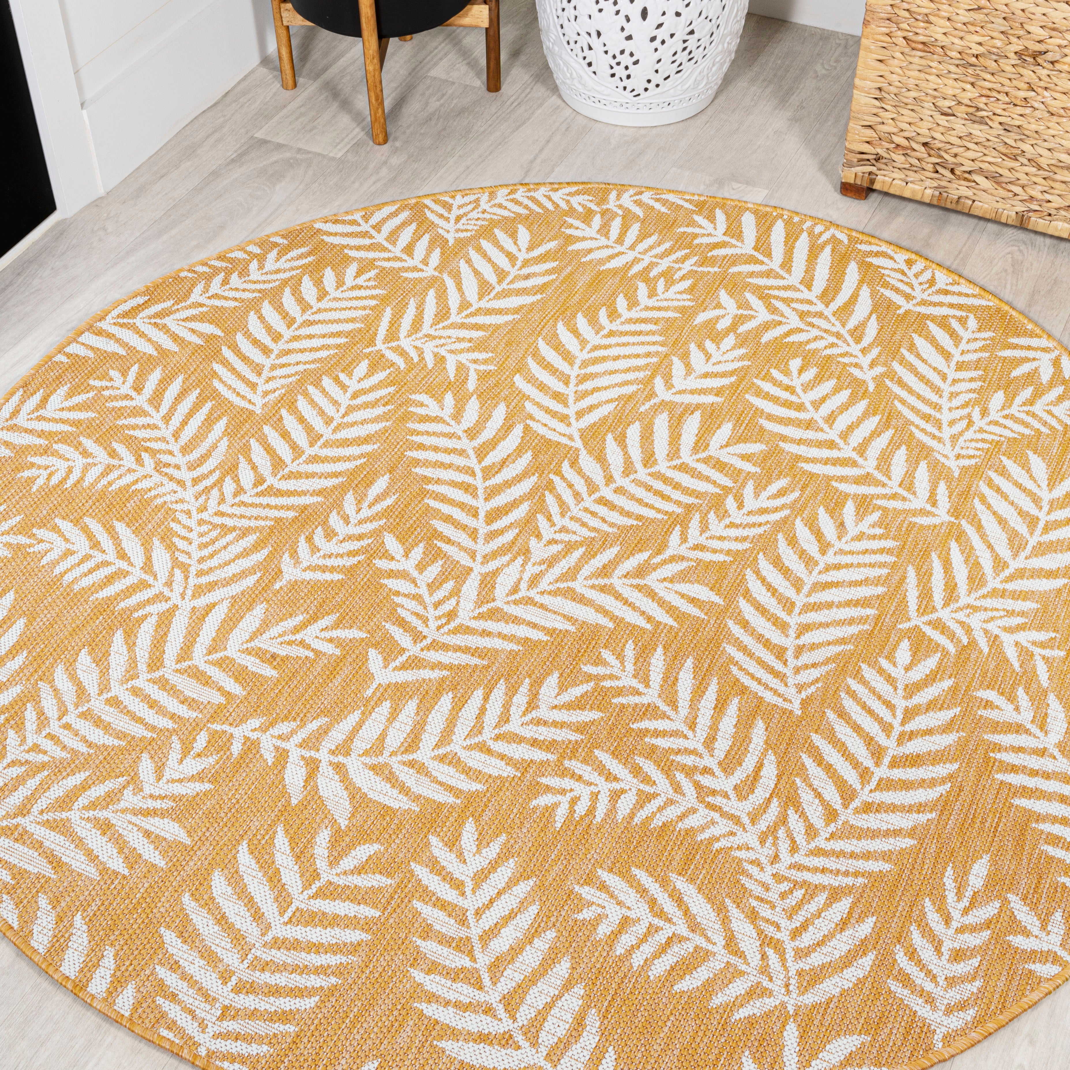 Nevis Palm Frond Indoor/Outdoor Round Area Rug