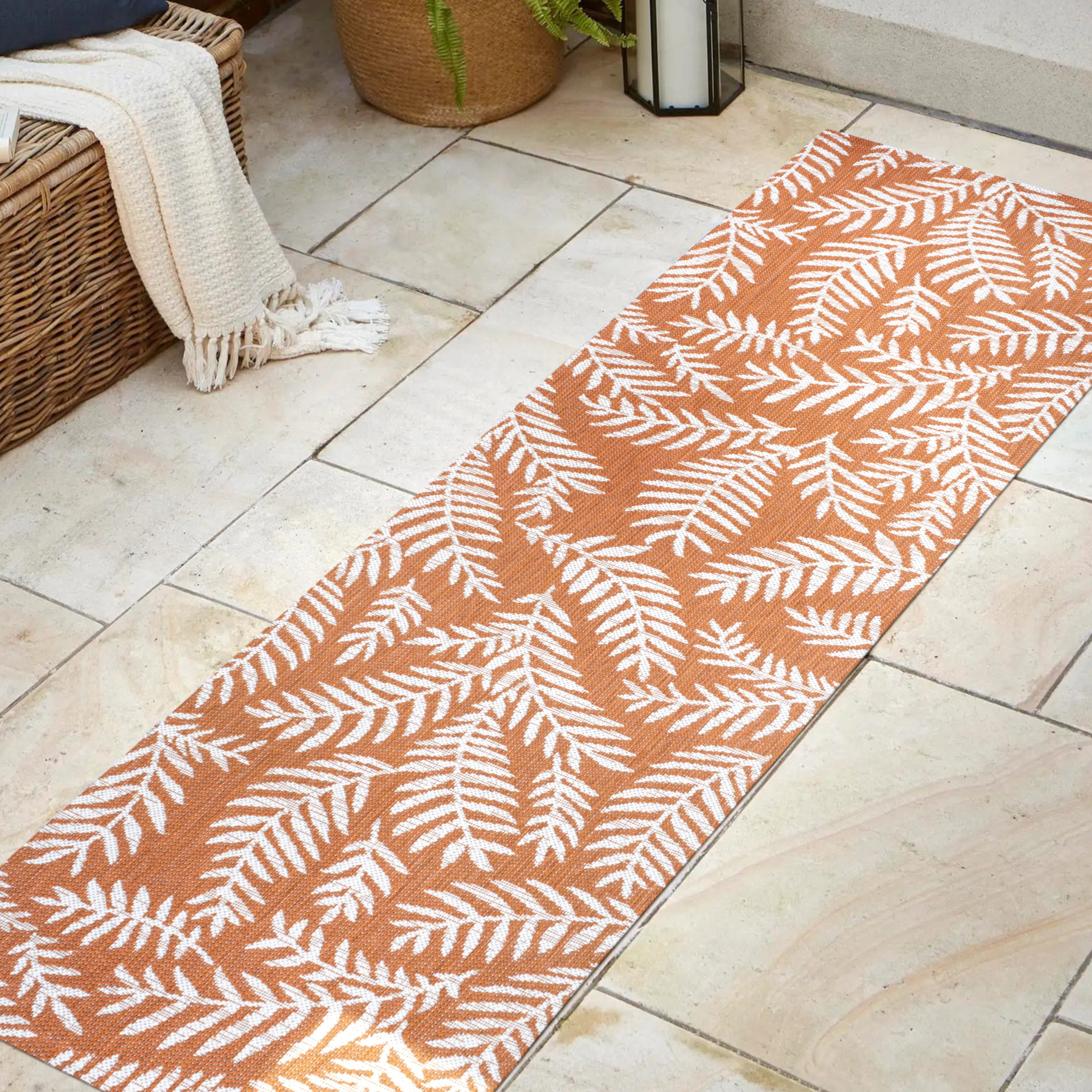 Nevis Palm Frond Indoor/Outdoor Runner Rug