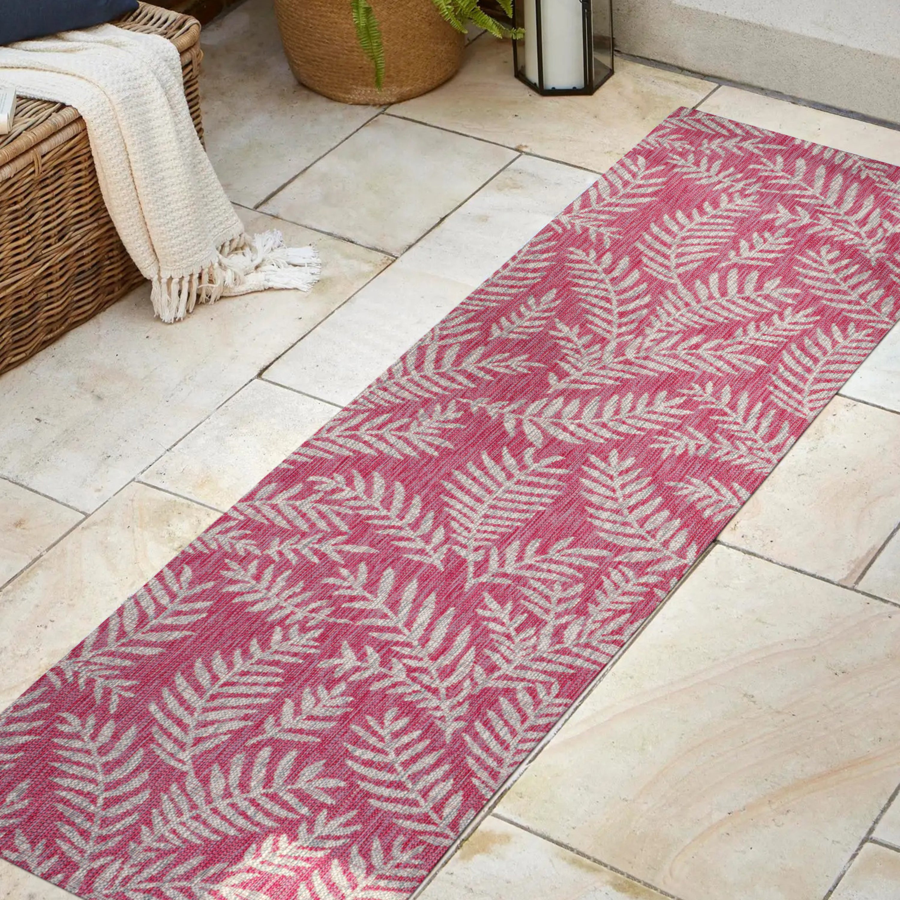 Nevis Palm Frond Indoor/Outdoor Runner Rug