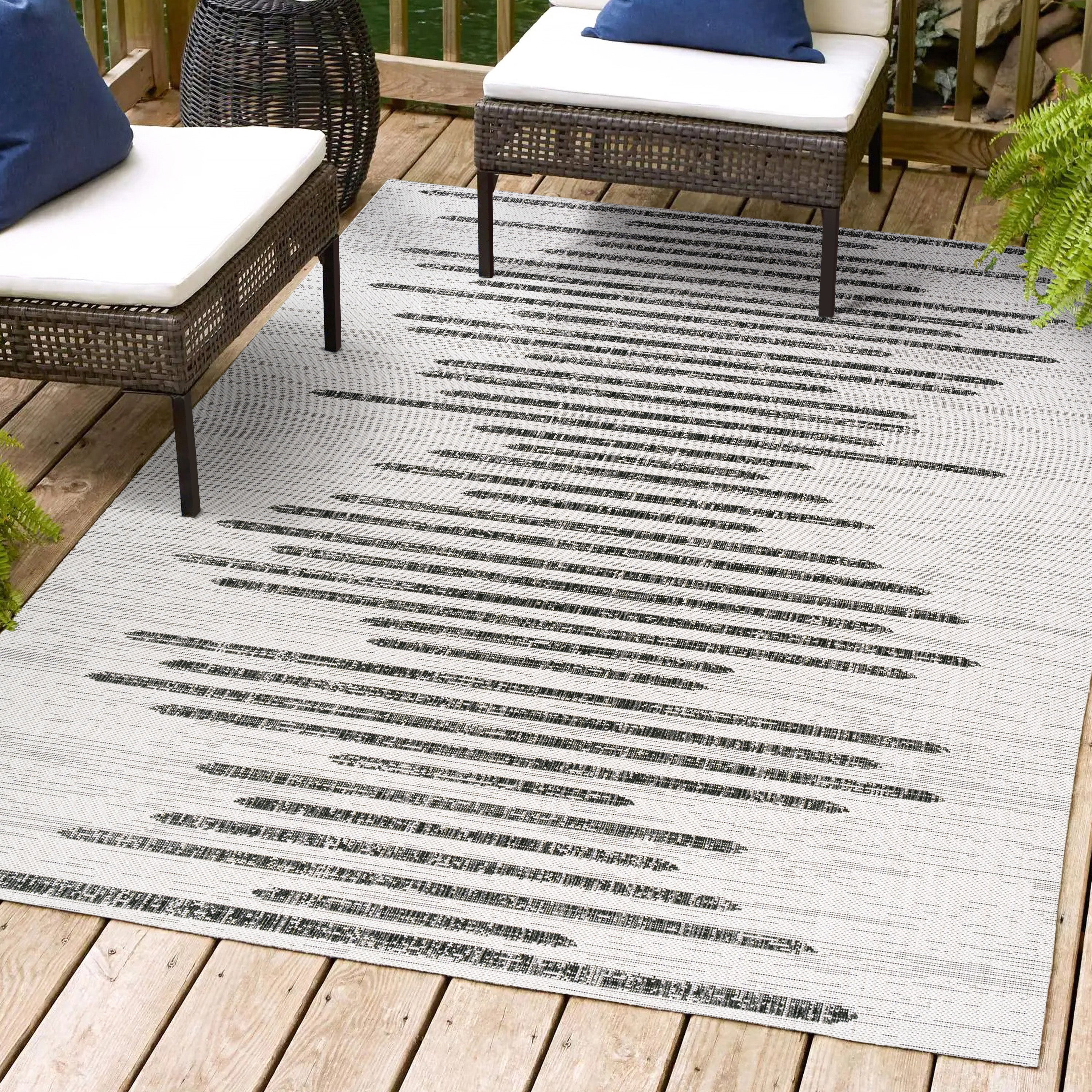 Zolak Berber Stripe Geometric Indoor/Outdoor Area Rug