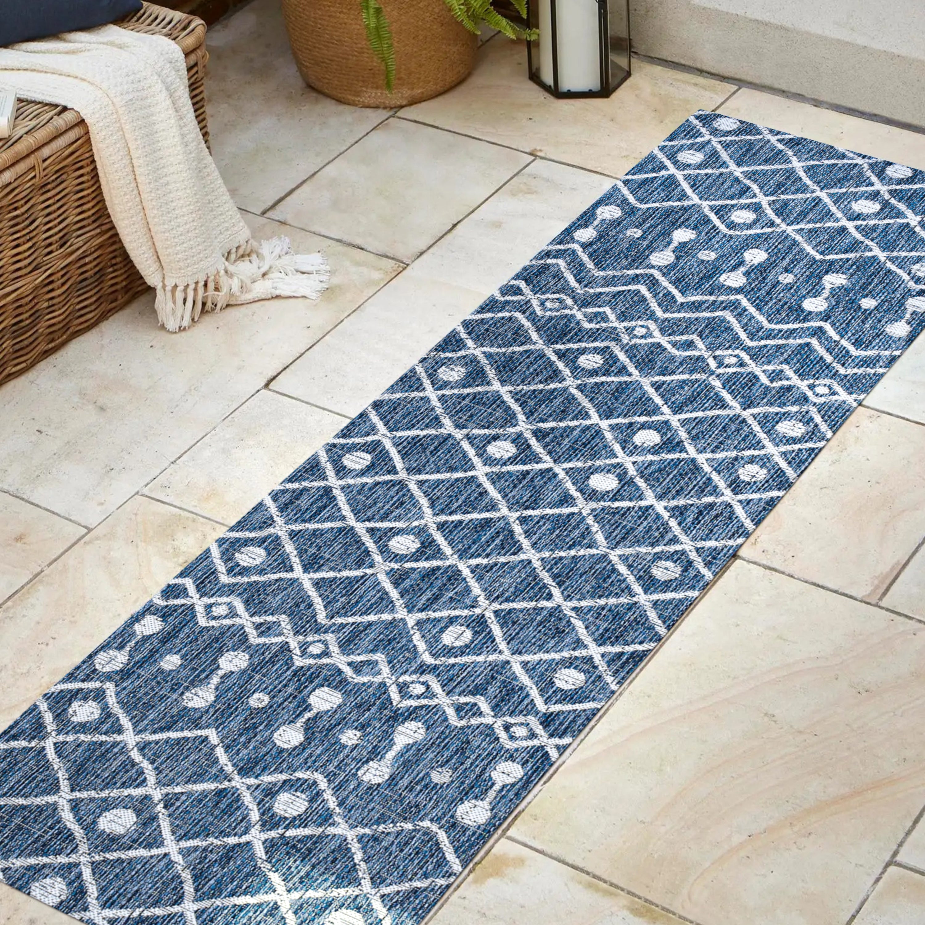 Nokat Tribal Bohemian Indoor/Outdoor Runner Rug