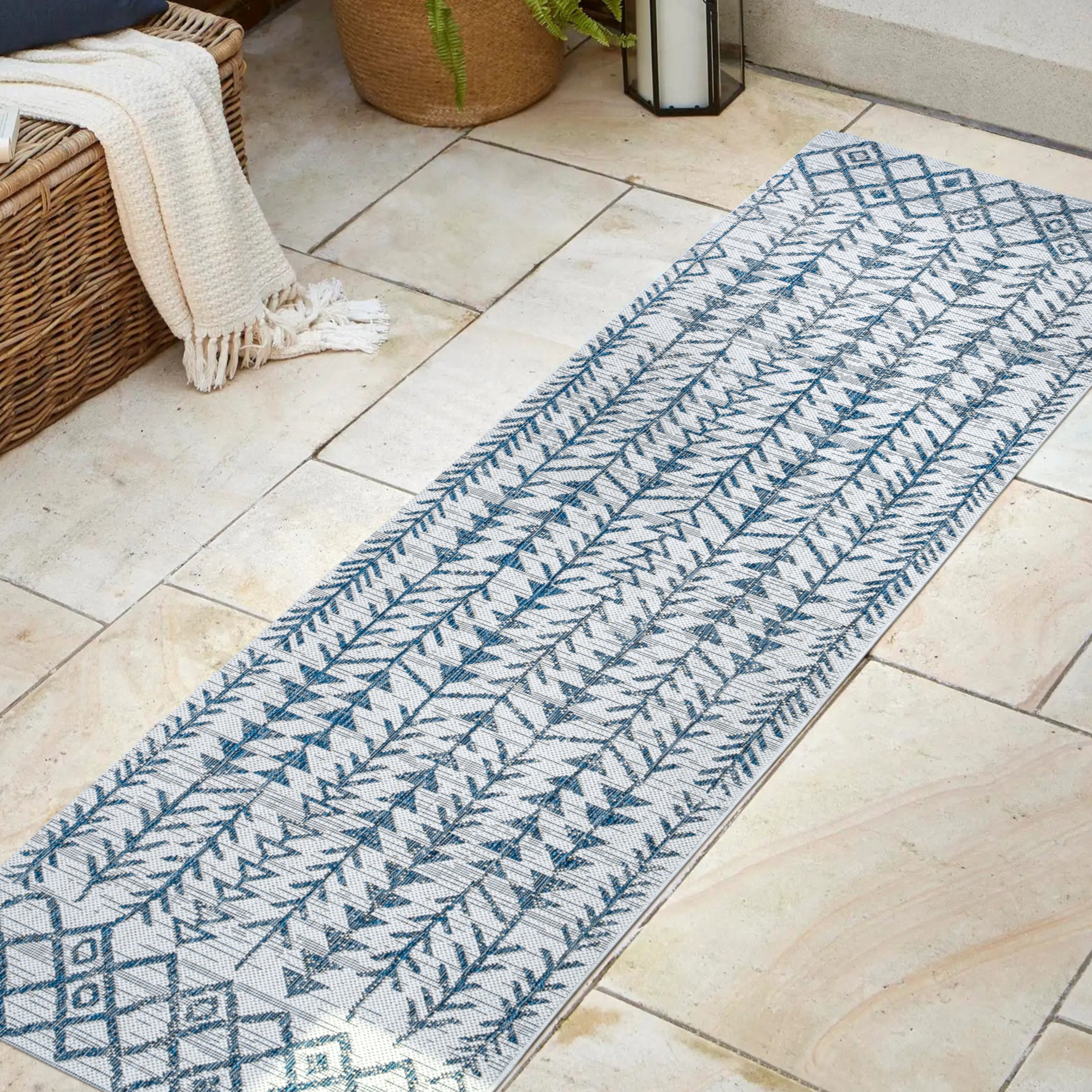 Tokay Bohemian Geometric Indoor/Outdoor Runner Rug