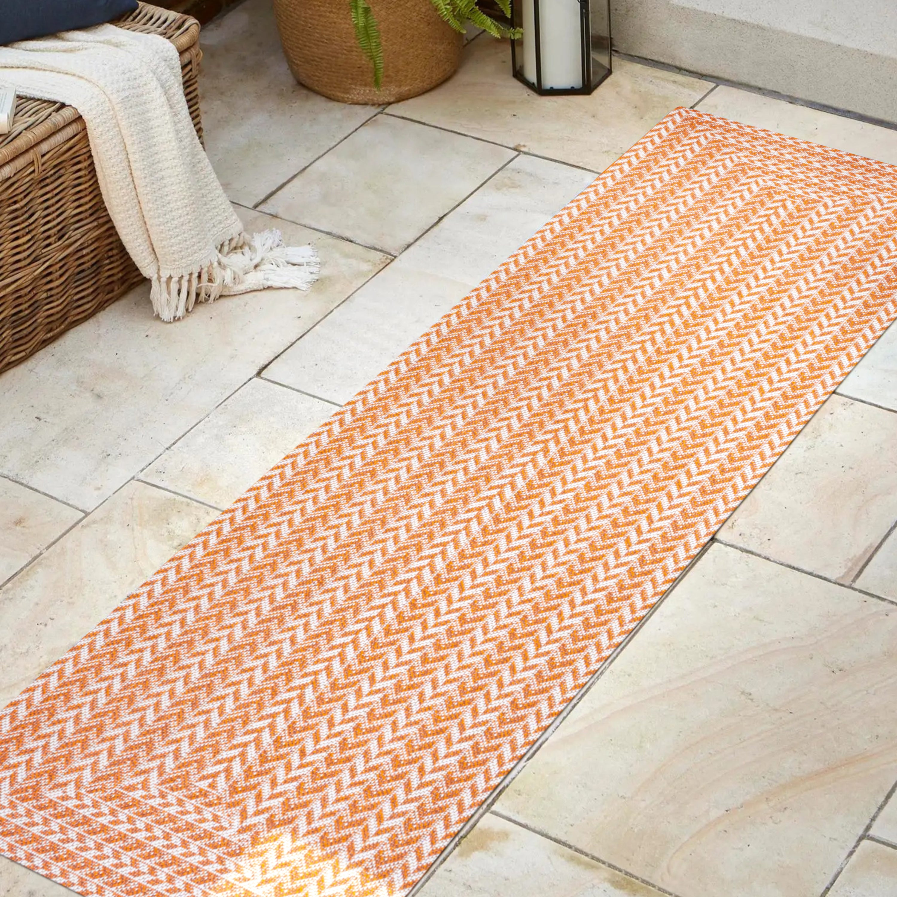 Chevron Modern Concentric Squares Indoor/Outdoor Runner Rug