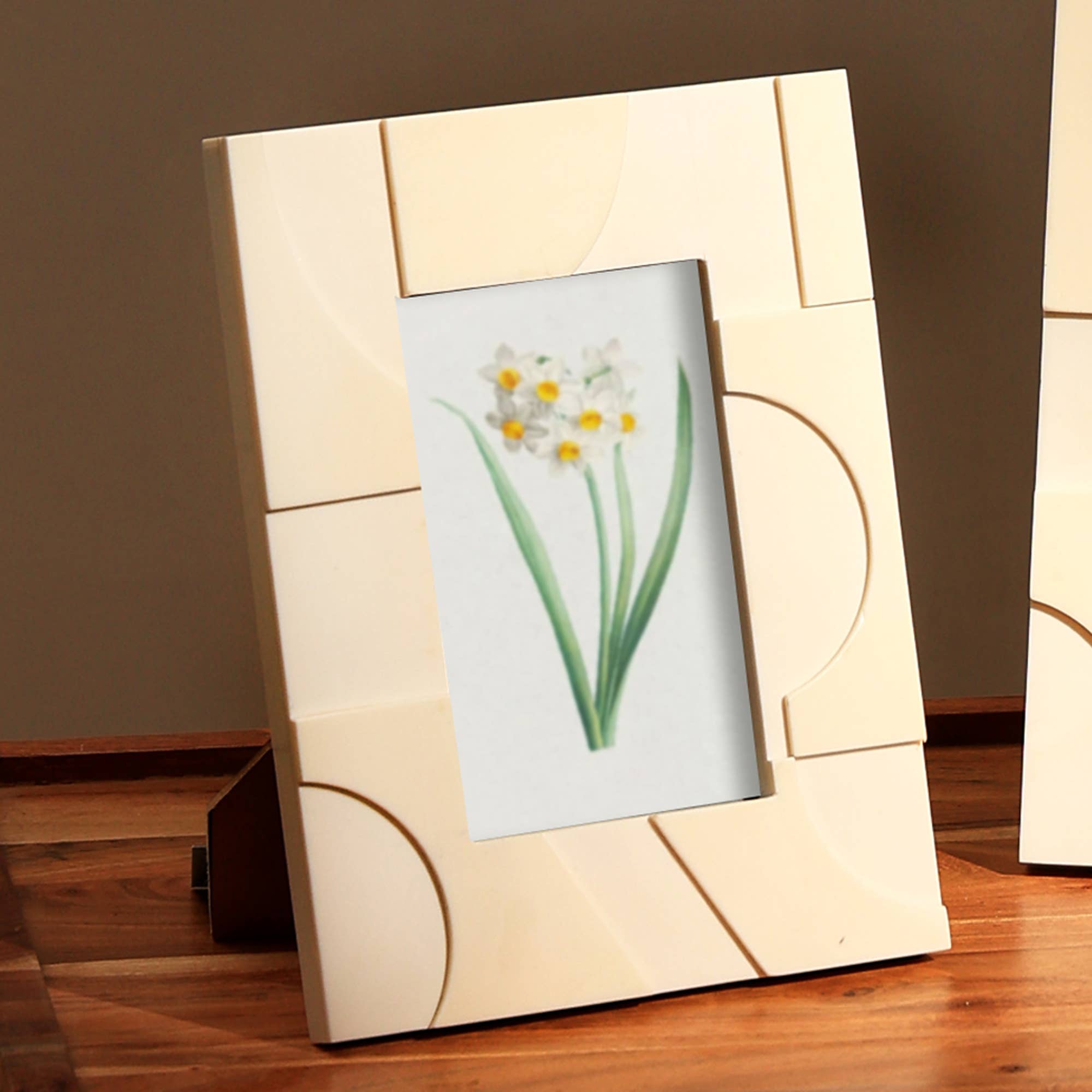 Abstract 3D Cut Photo Frame - S - Tuesday Morning - Photo Frames & Albums