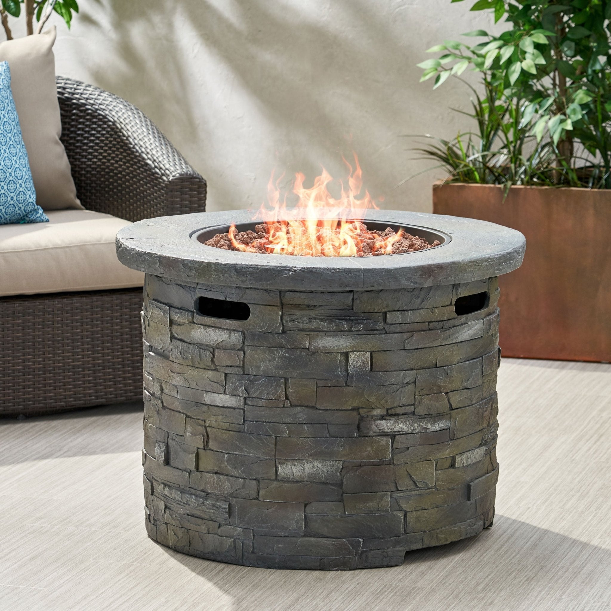 BEESTON 35 40000 BTU FIREPIT - ROUND - Tuesday Morning - Fire Pits