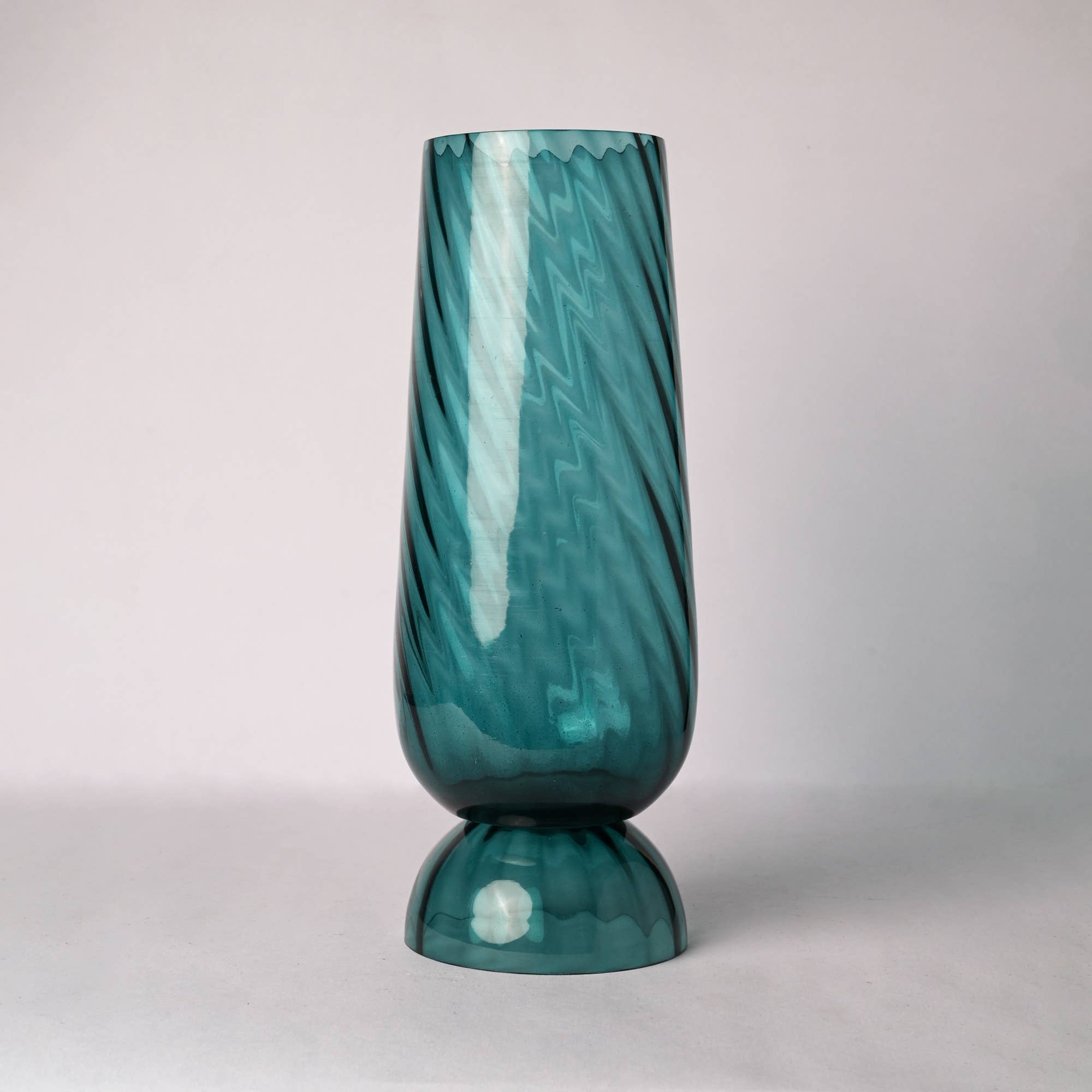 Blue Optic Vase With Base - Tuesday Morning - Vases