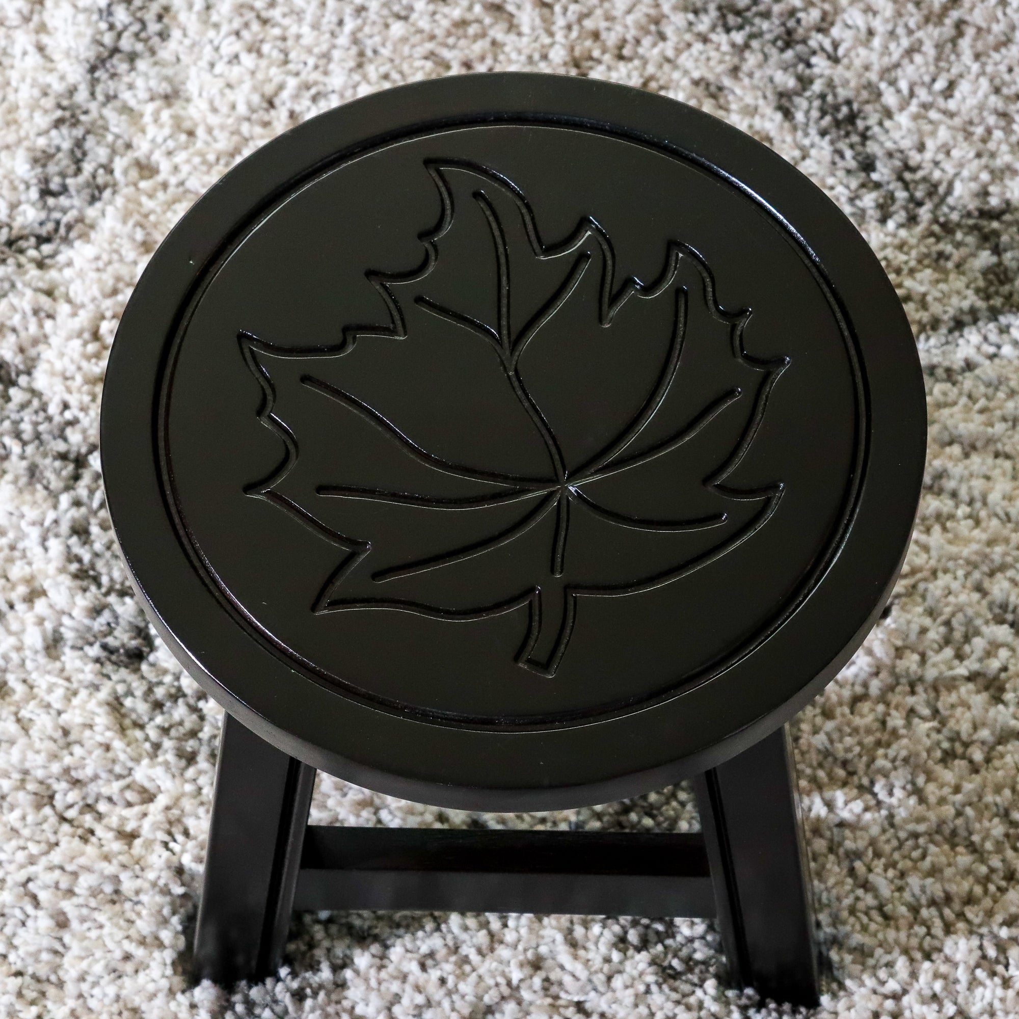 Carved Wooden Step Stool, Maple Leaf, Espresso - Tuesday Morning - Table & Bar Stools