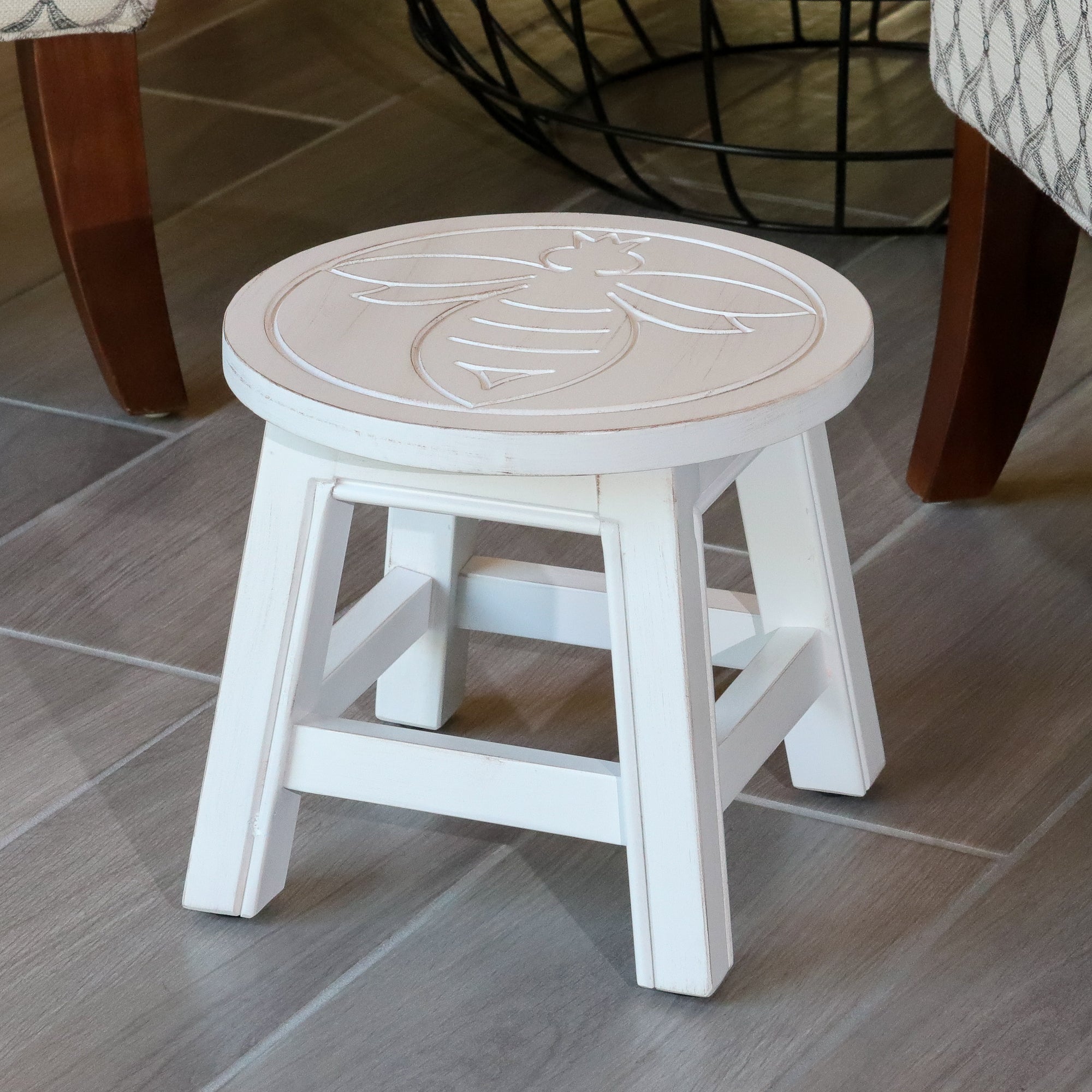 Carved Wooden Step Stool, Queen Bee, Antique White - Tuesday Morning - Table & Bar Stools